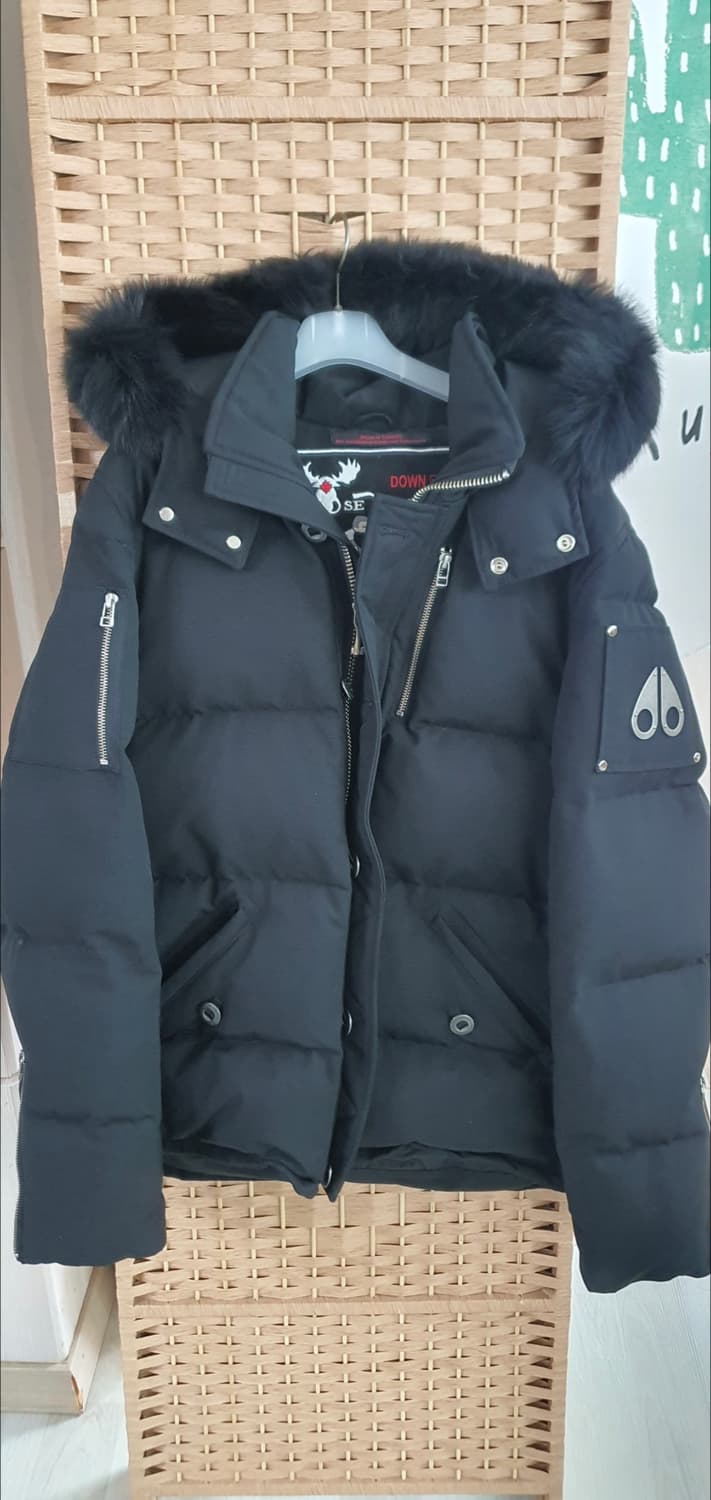 무스너클 쓰리쿼터 패딩 새상품급 정품 L(감정O) 상품이미지2