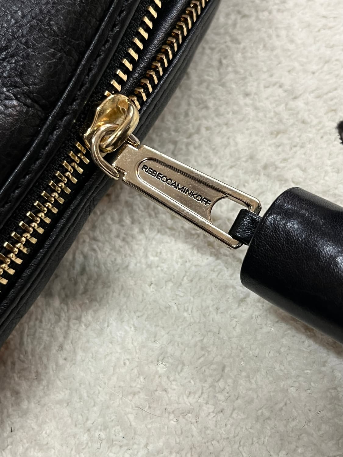 REBECCA MINCOFF 레베카밍코프 호보백 상품이미지7