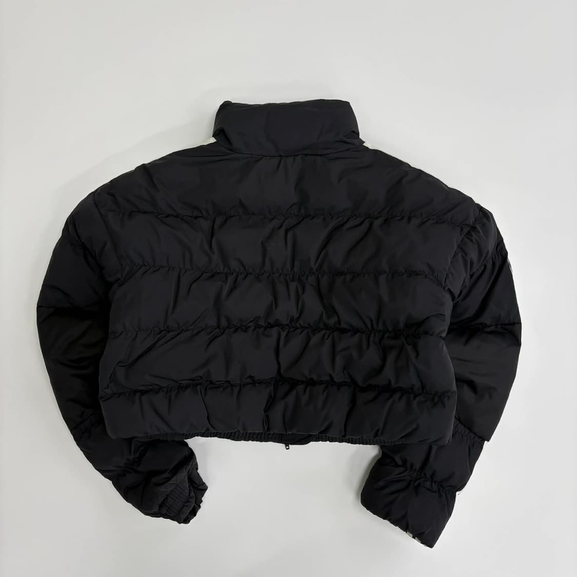 아디다스 신형 걸즈 크롭 푸퍼 패딩 다운 자켓(L) 상품이미지4