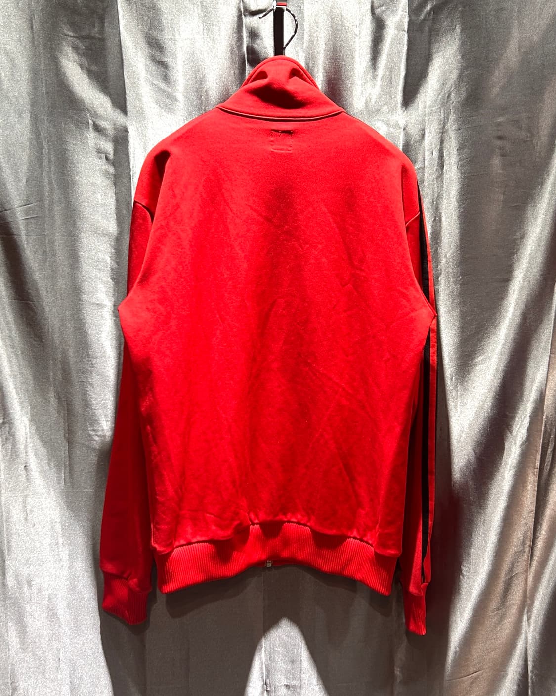 M 아디다스 스펠링로고 블랙라인 레드 트랙탑 상품이미지3