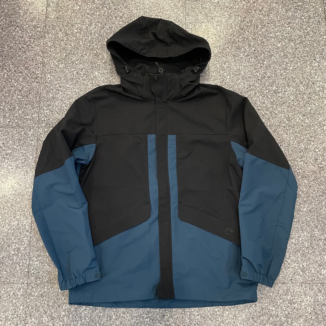 네파 바람막이 상품이미지2