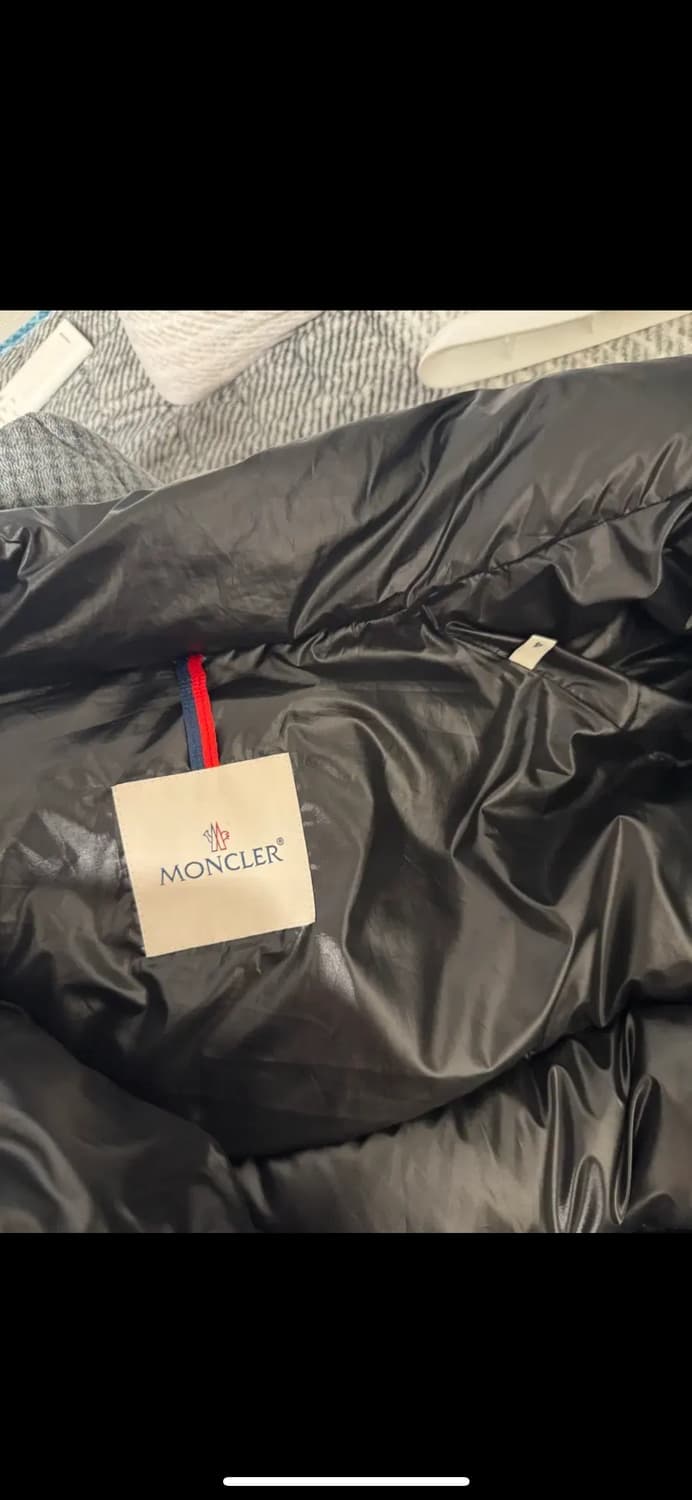 [4] 몽클레어 룰 쇼트 패딩 블랙 Lule 상품이미지4