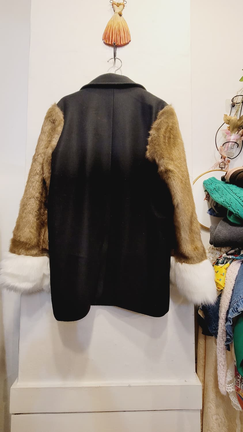 딘트 에코밍크 퍼코트 상품이미지5