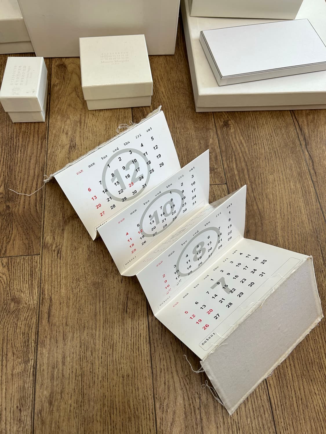 마르지엘라 오브제 탁상용 달력 상품이미지2
