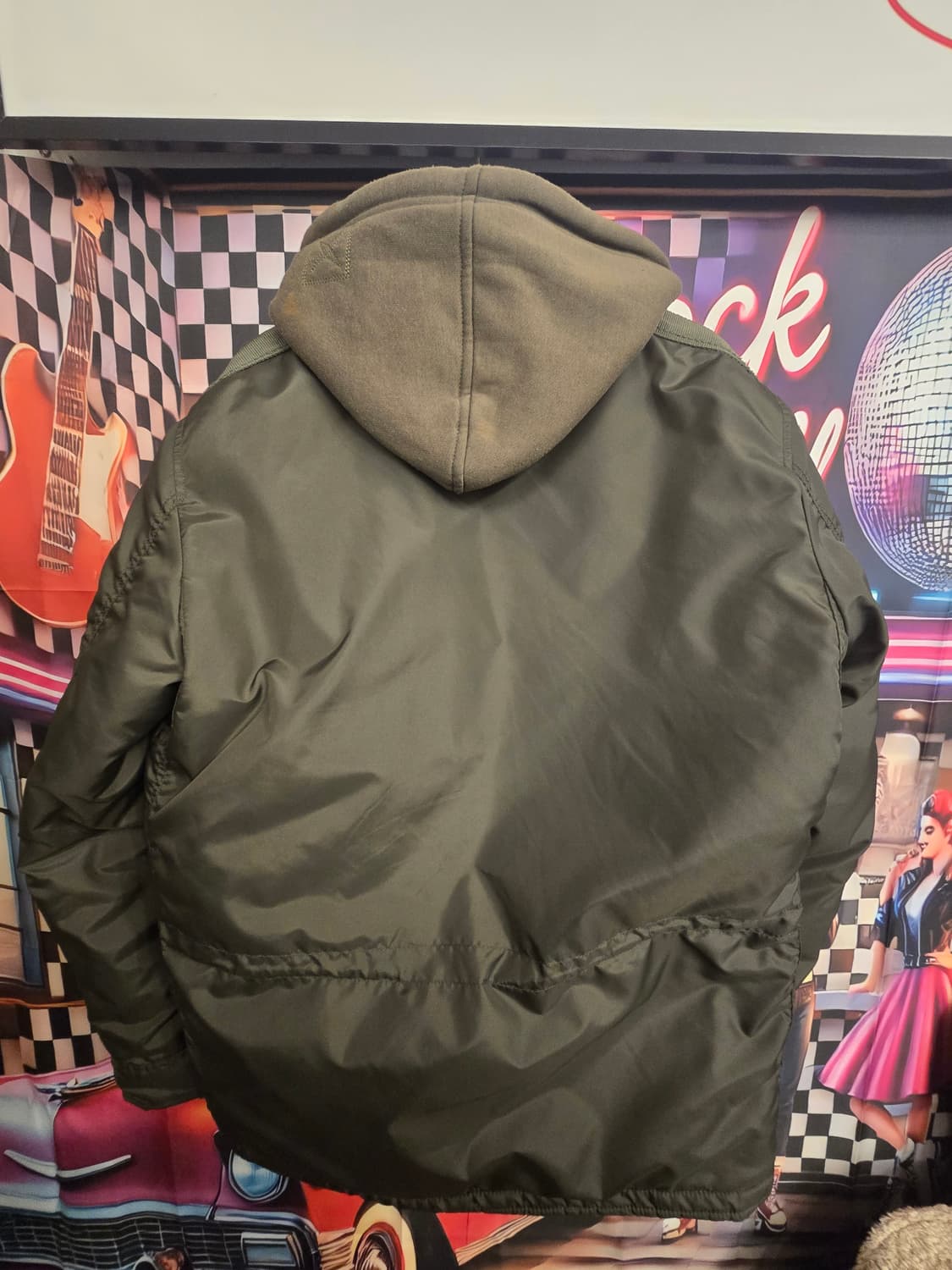 엑스톤즈(XTONZ) 브랜드의 N3B 밀리터리패딩 상품이미지5