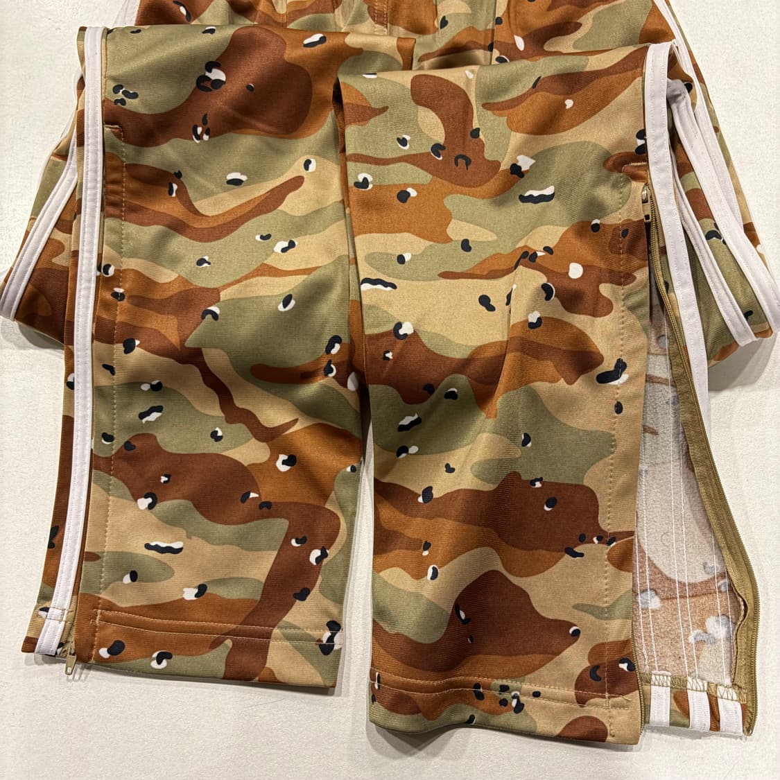 [M] 아디다스 파이어버드 초코 카모 트랙 팬츠 B356 상품이미지9