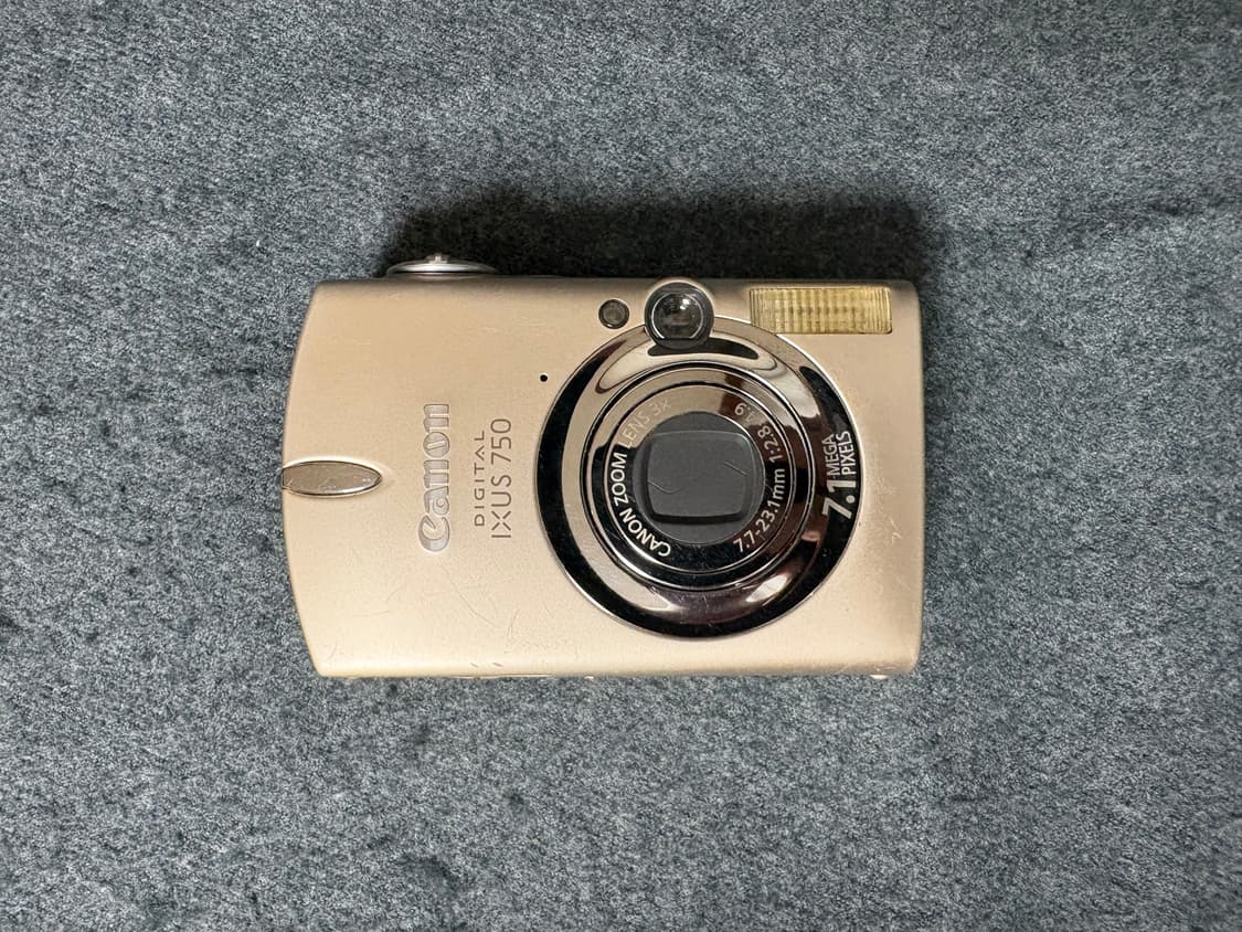 상태 상급!!) 캐논 익서스750(ixus750) 원희 디카 판매합니다. 상품이미지2