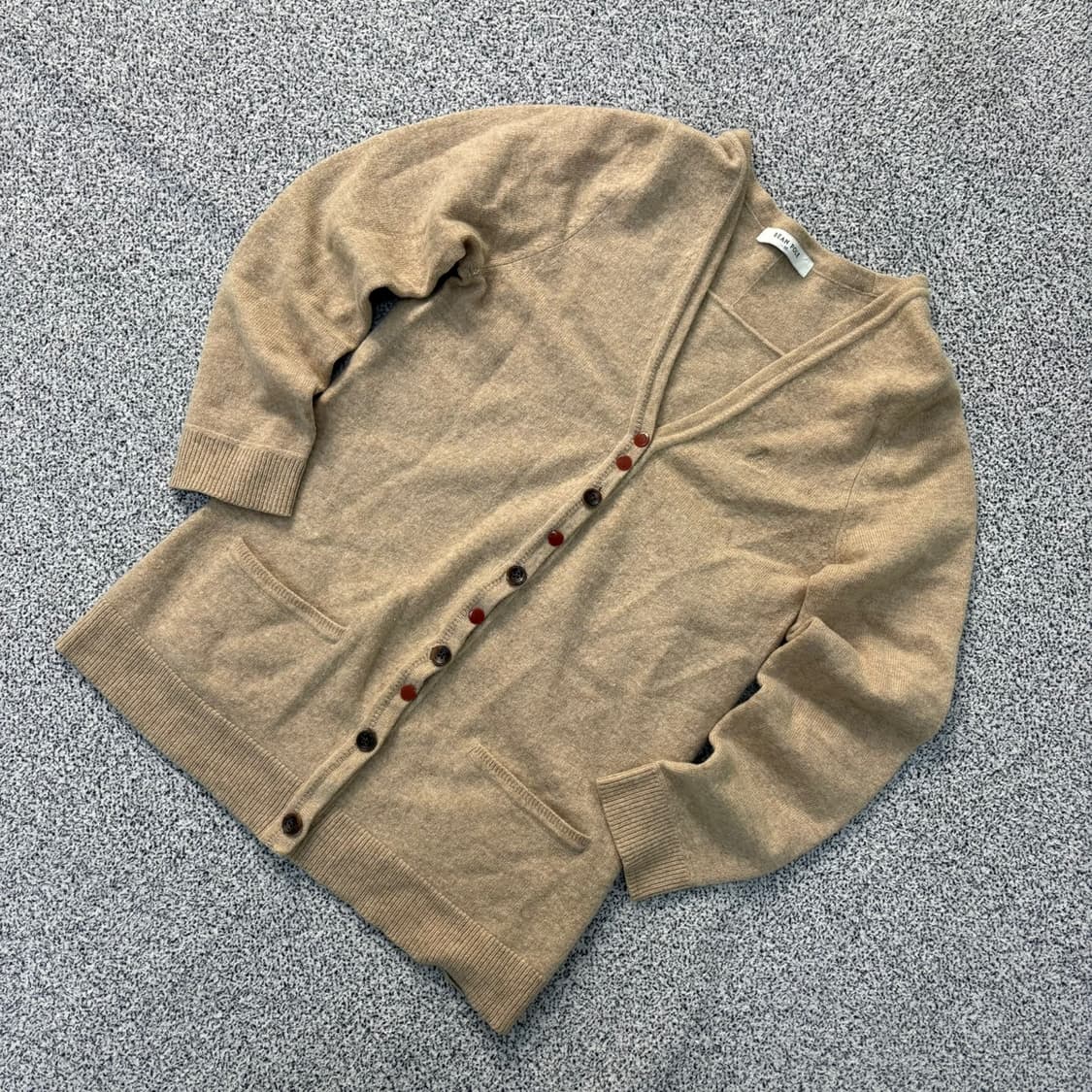 95 빈폴 여성 배색 단추 가디건 상품이미지1