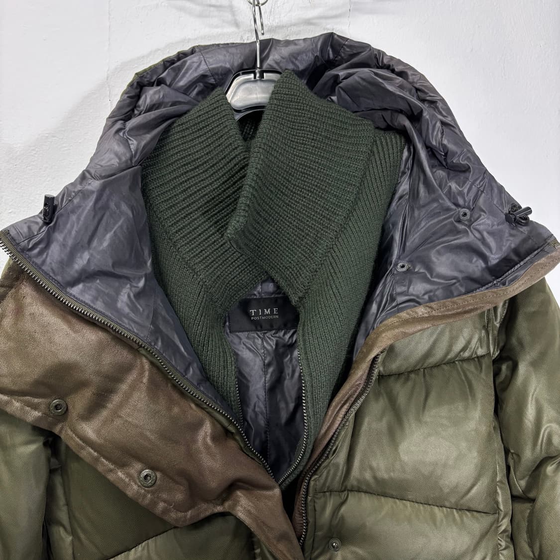 우먼M 타임 카키 니트레이어드 덕다운 패딩 상품이미지2