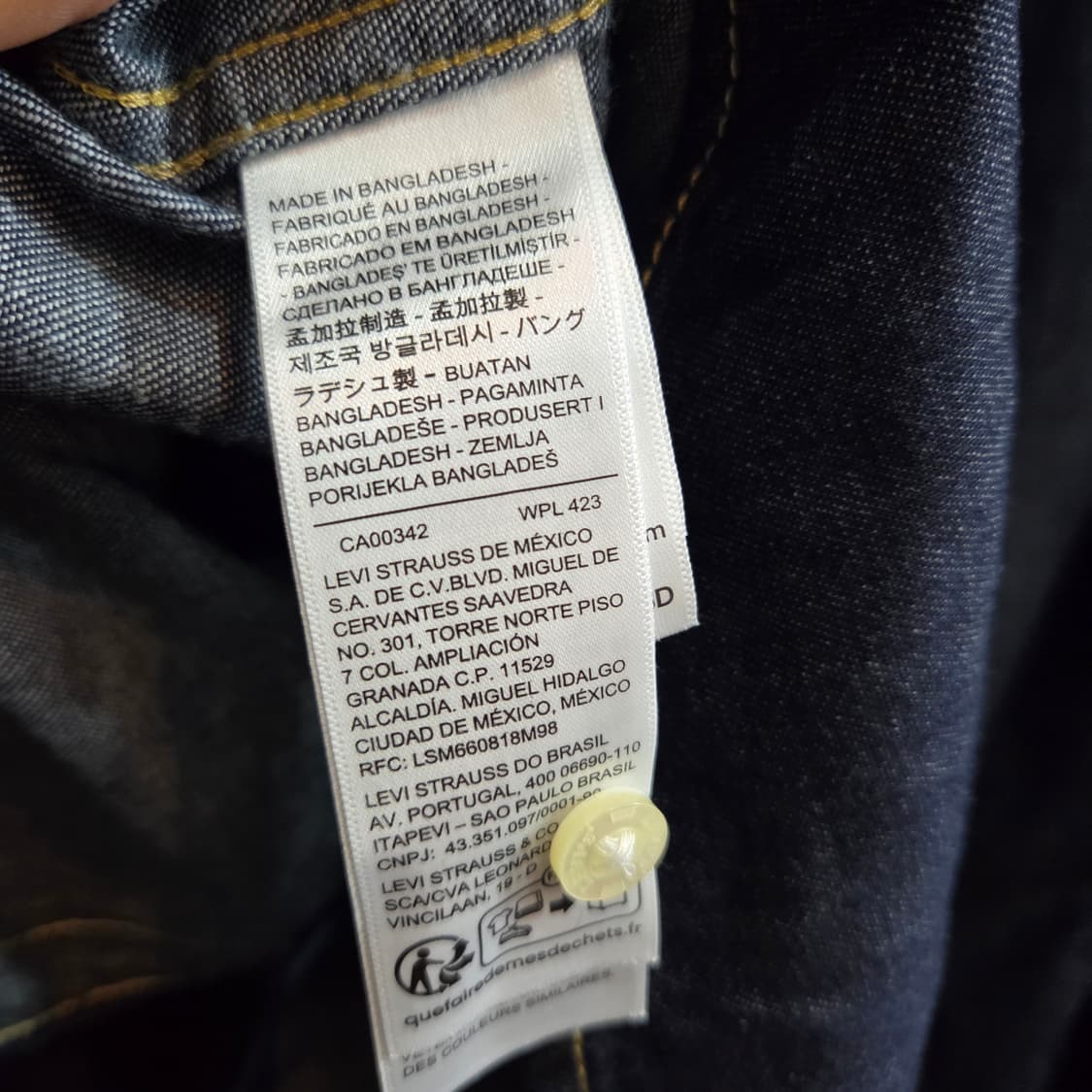 리바이스 클래식 웨스턴 스탠다드 핏 데님셔츠 상품이미지8