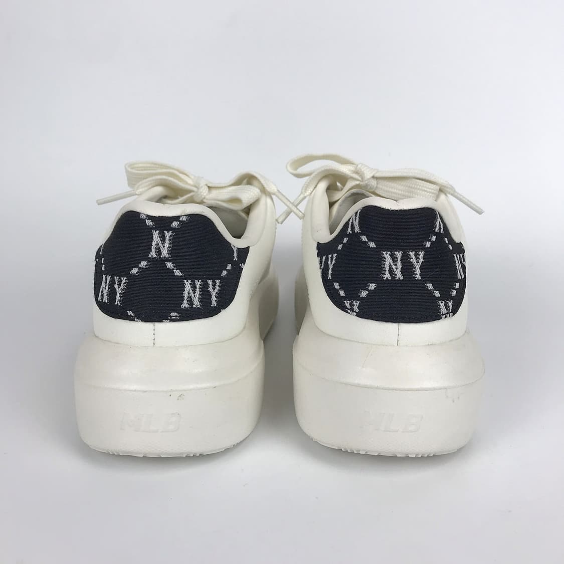 MLB 엠엘비 청키 클래식 힐 다이 모노그램 신발 여성240 상품이미지5