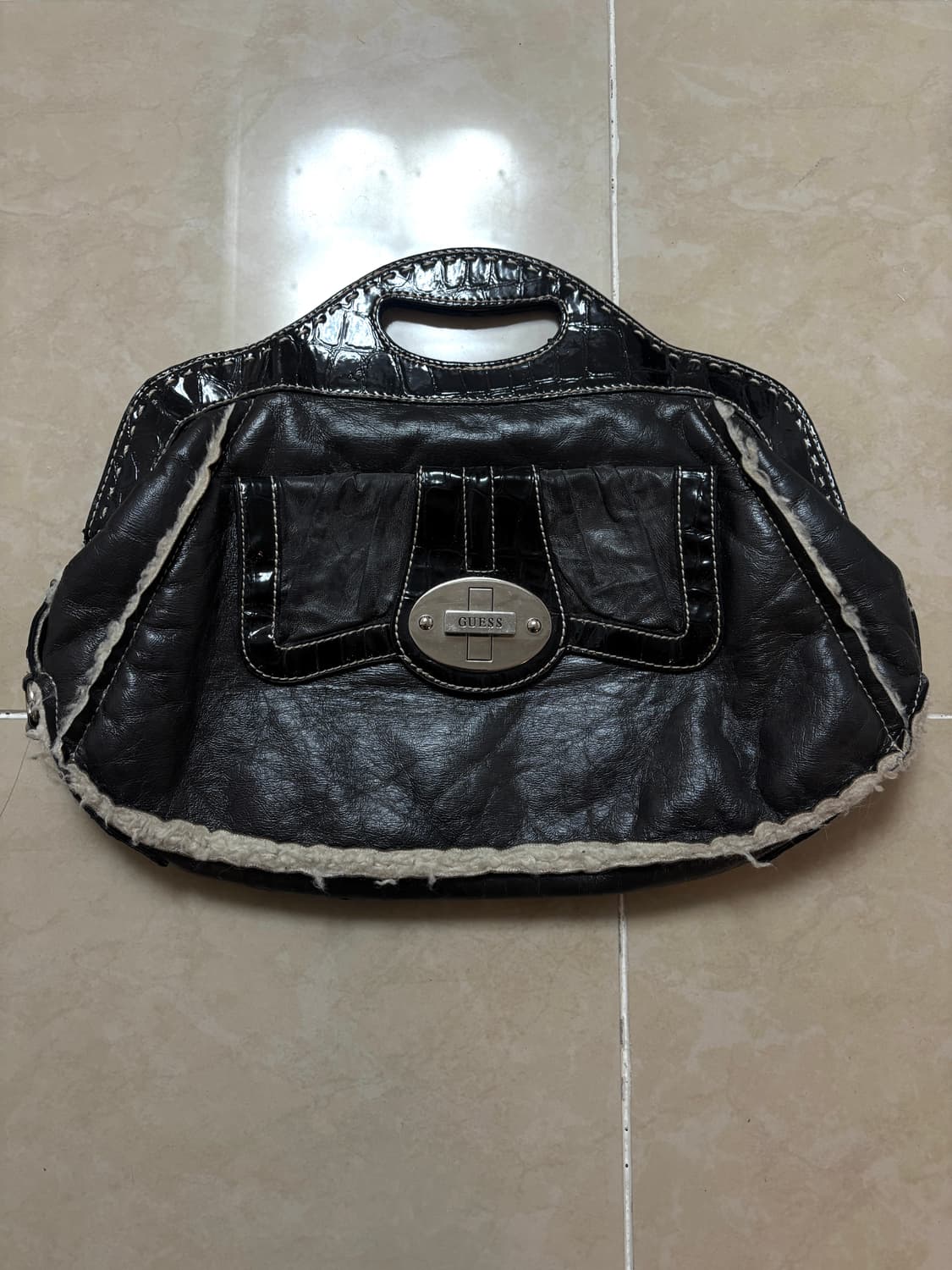 Guess 게스 가죽핸드백 상품이미지1