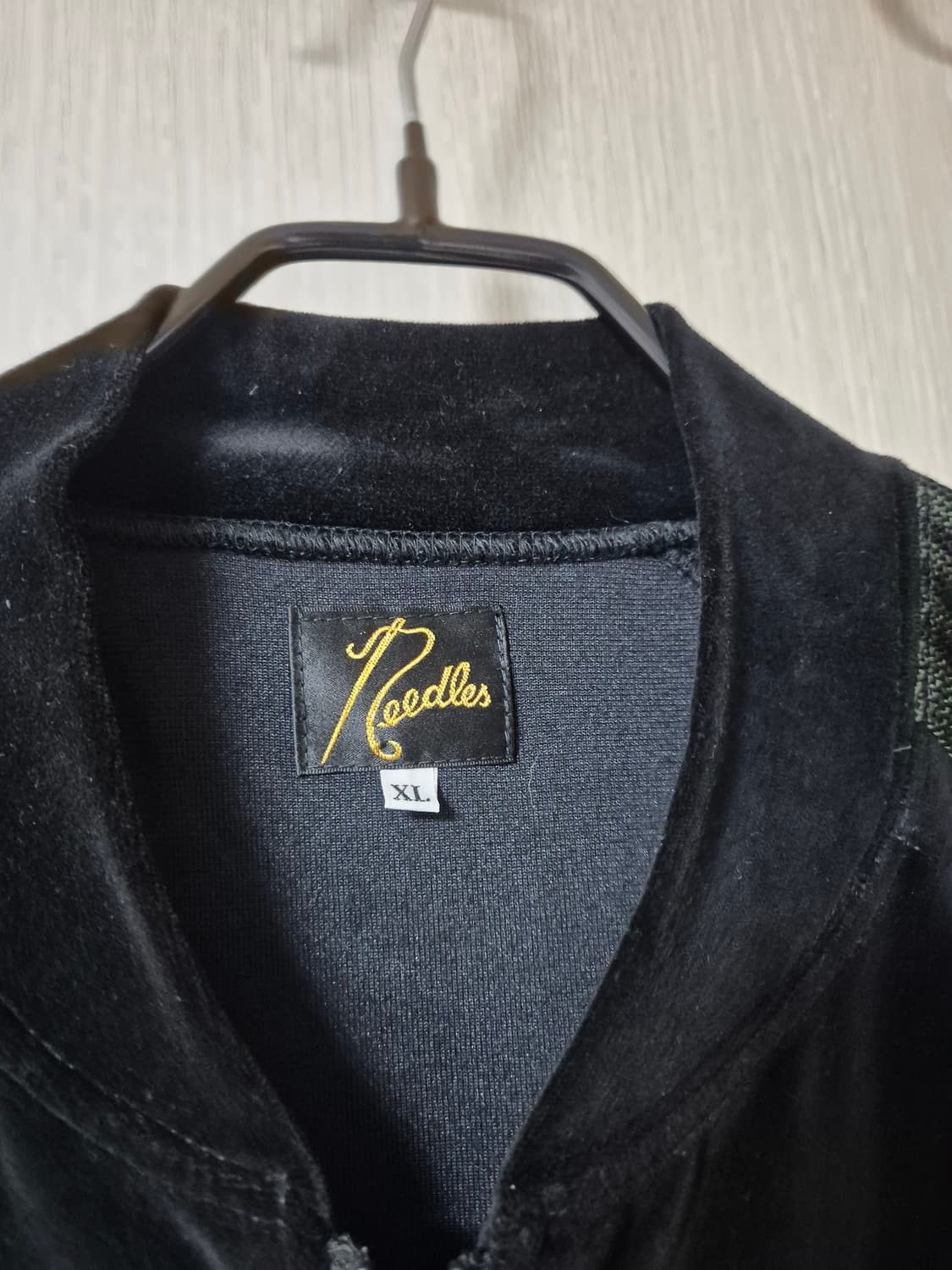 니들스 RC 트랙자켓 벨루어 블랙 XL 상품이미지3