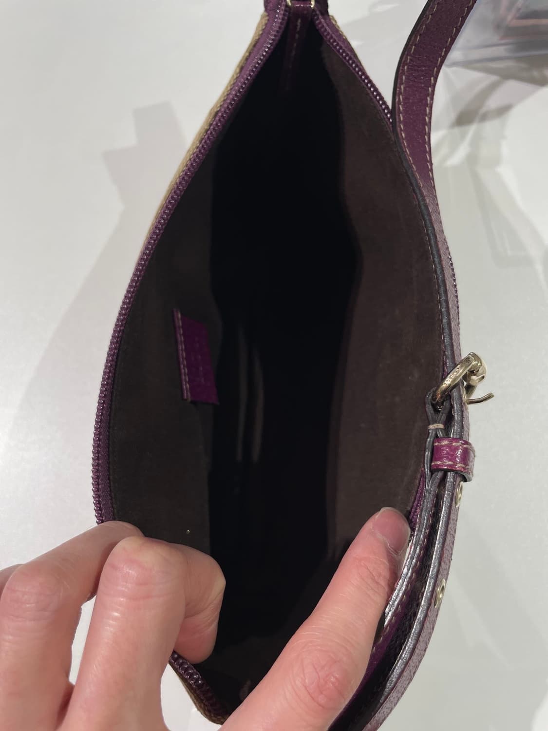 구찌 베이지 GG 모노그램 미니 핸드백 상품이미지9