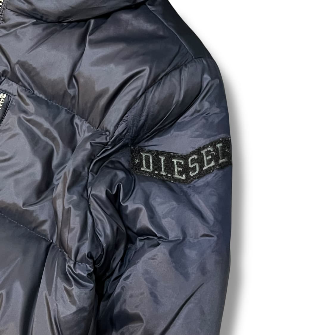  디젤 투웨이 패딩 y13919 상품이미지5