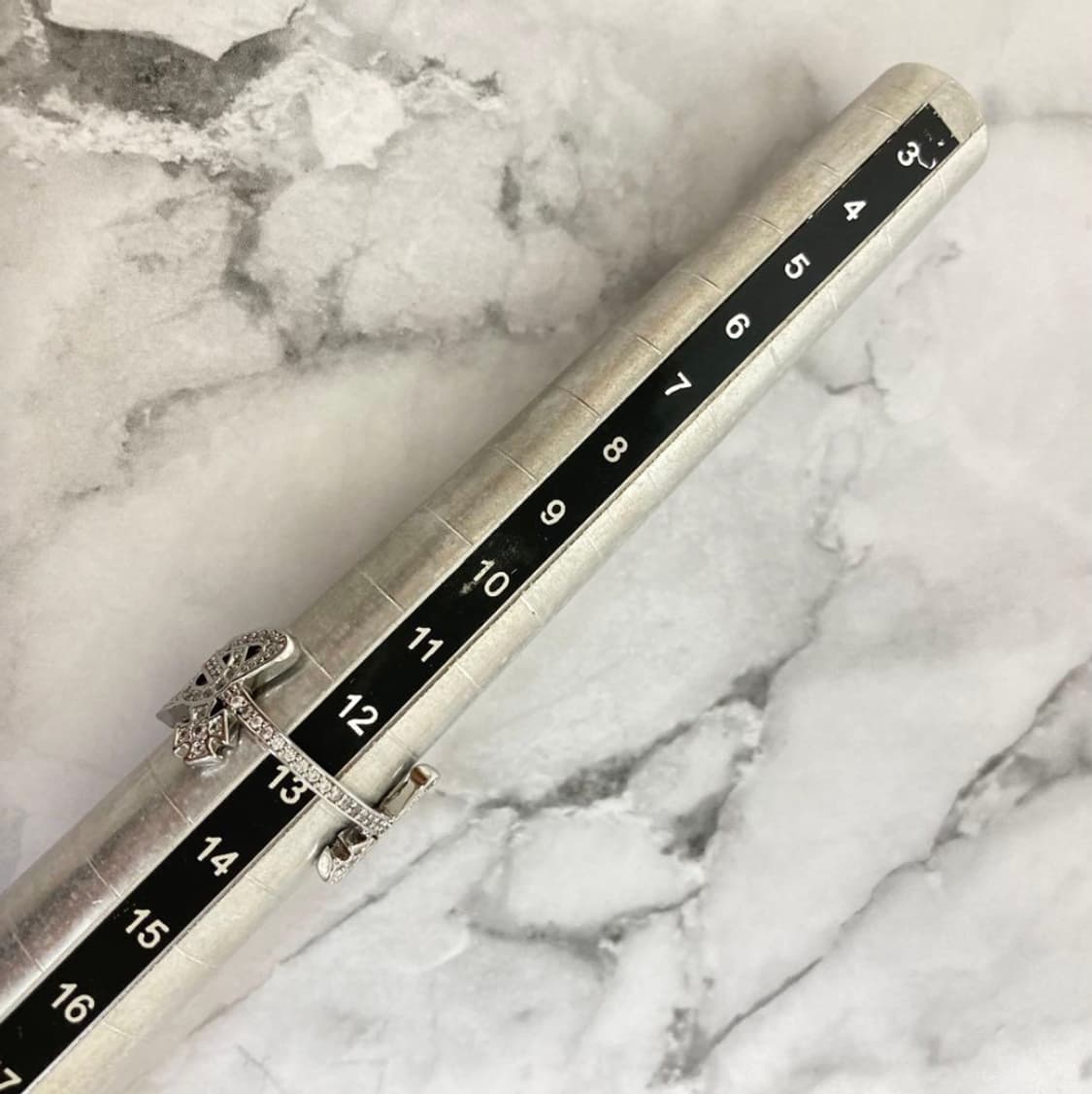 비비안웨스트우드 화이트크리스탈 실버 orb링 반지 상품이미지4