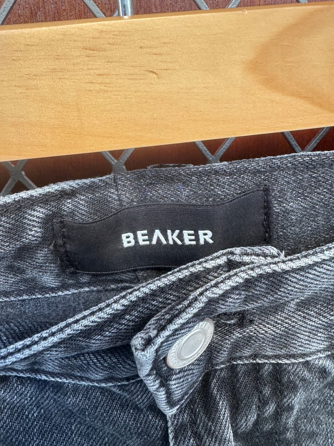 beaker 비이커 핀턱 흑청 와이드 데님팬츠 2 상품이미지6