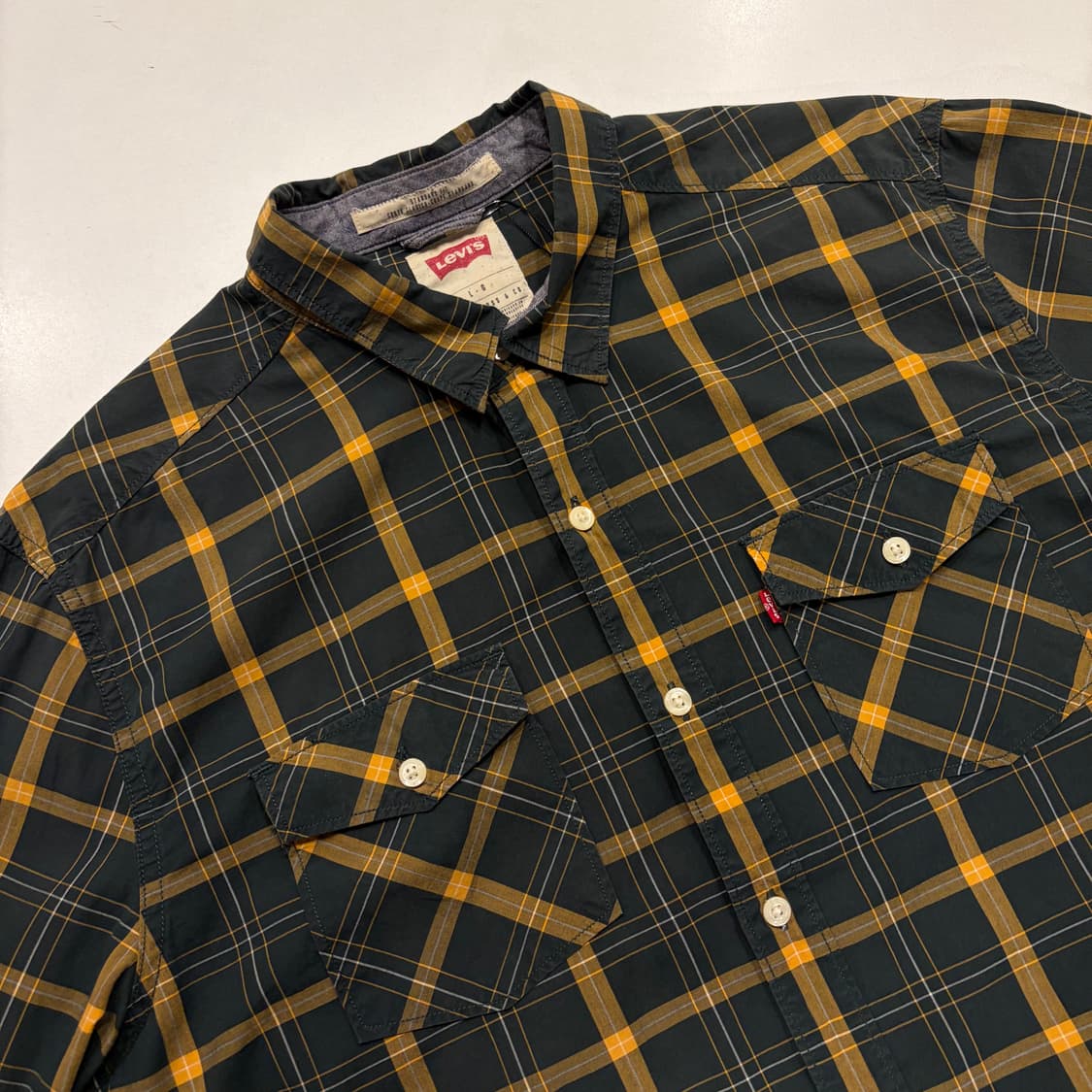 [L] 리바이스 투포켓 스탠다드핏 블랙/옐로우 체크 셔츠 D704 상품이미지3