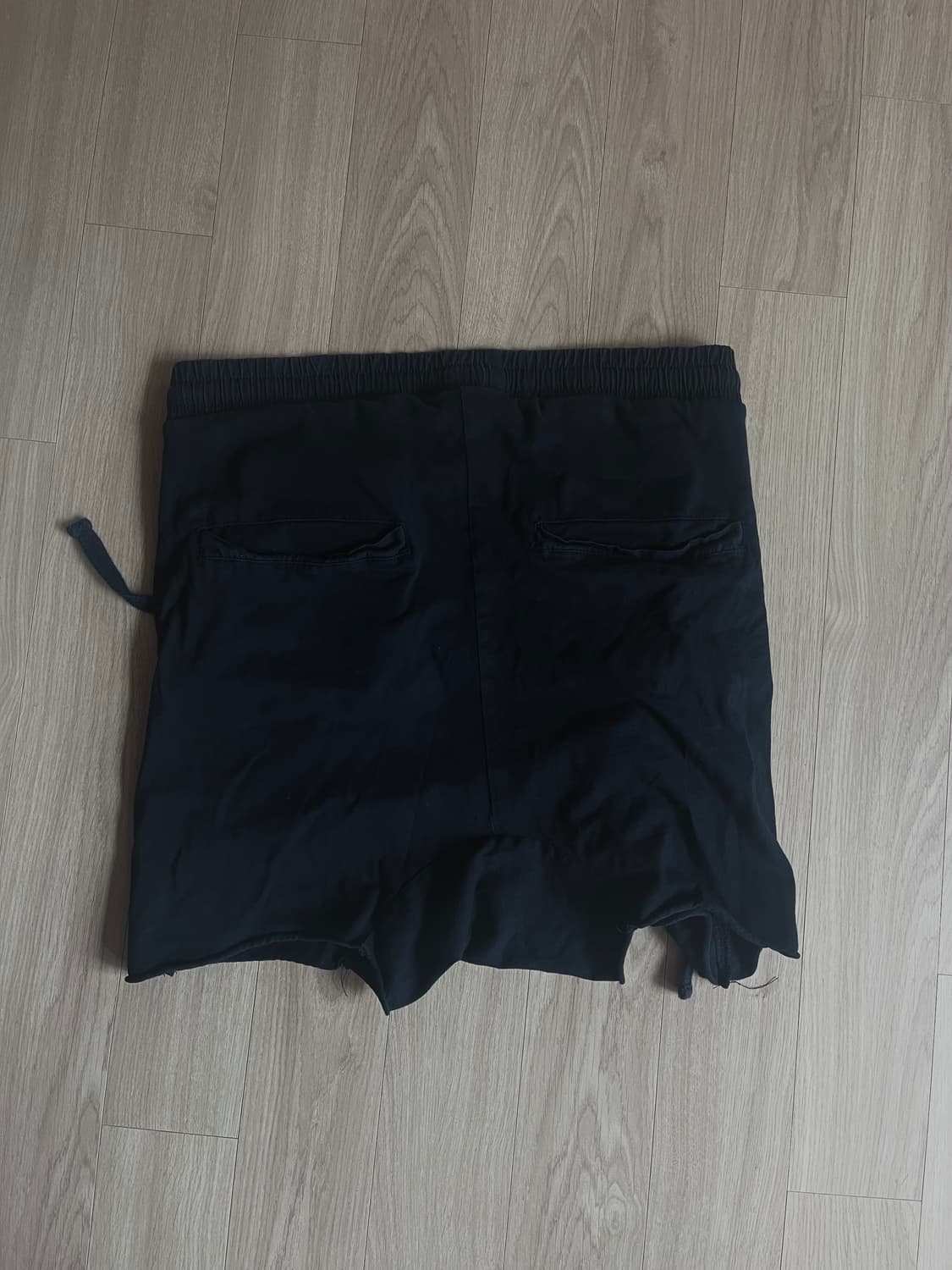 thom krom 톰 크롬 하프팬츠 상품이미지2