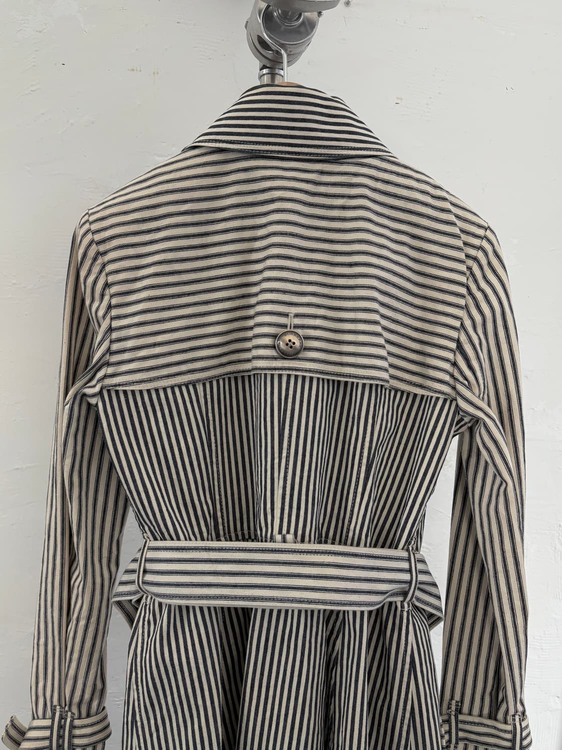 Burberry 버버리 블루라벨 스트라이프 더블 코트 상품이미지6