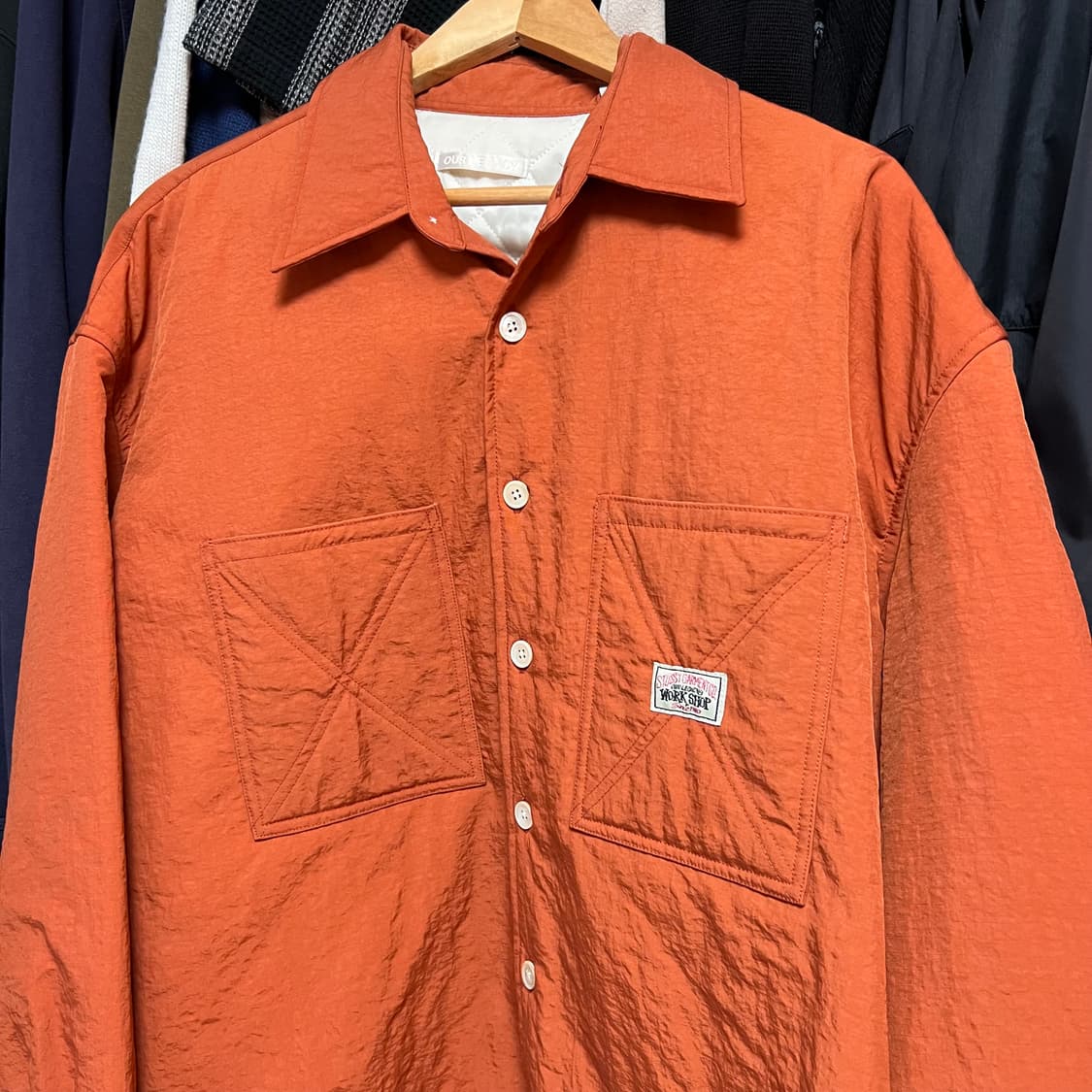 스투시x아워레가시 퍼티그 셔츠 상품이미지3