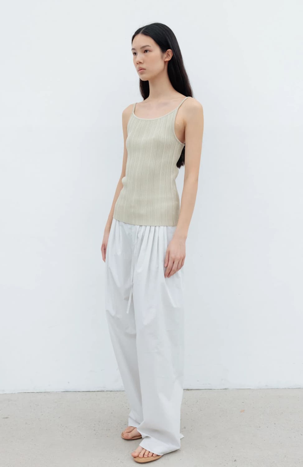 rrace 세이지 슬리브리스 상품이미지5