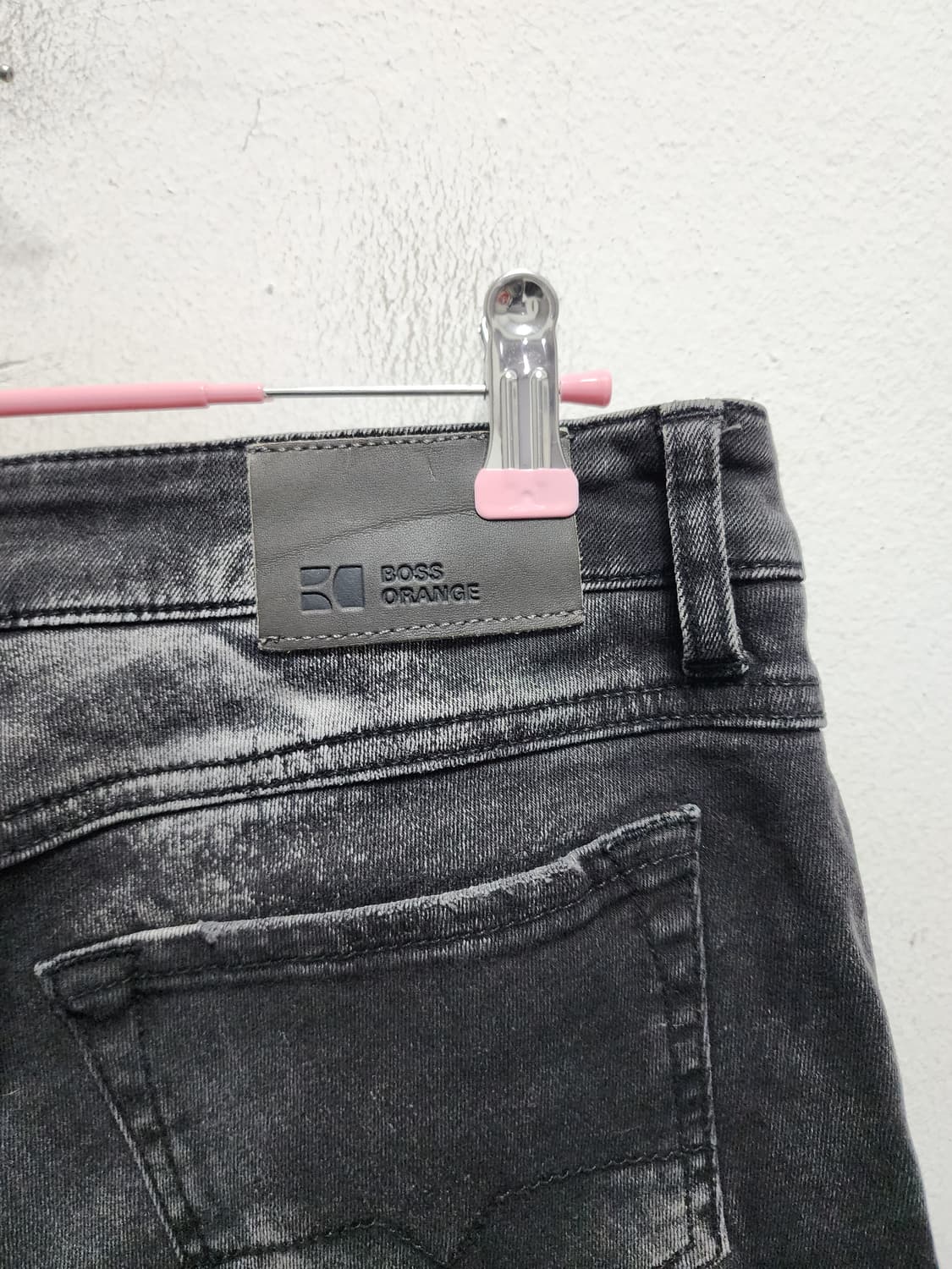 HUGO BOSS 블랙 워싱 데님 팬츠 상품이미지3