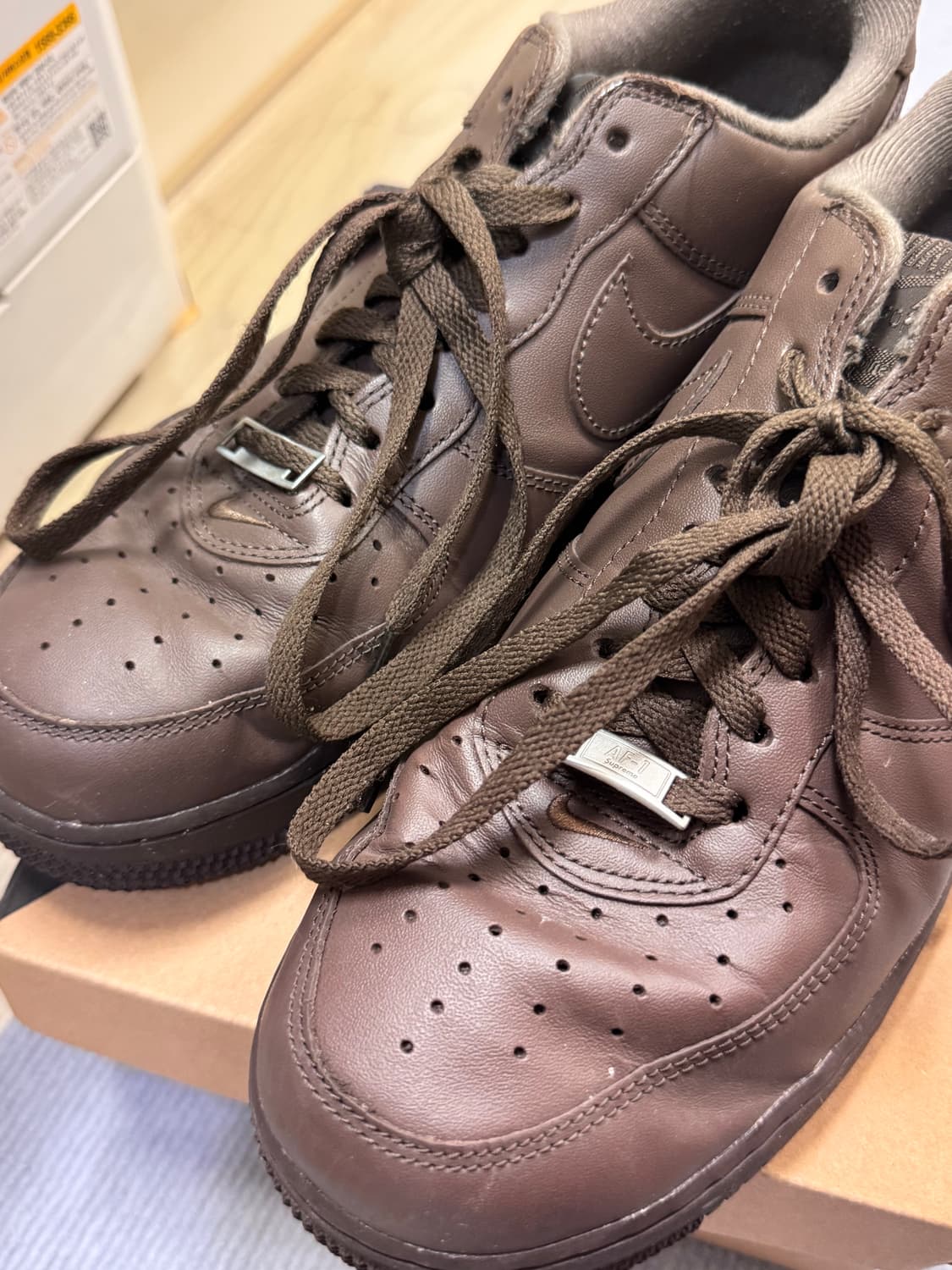 나이키 x 슈프림 에어포스 1 로우 바로크 브라운 상품이미지2