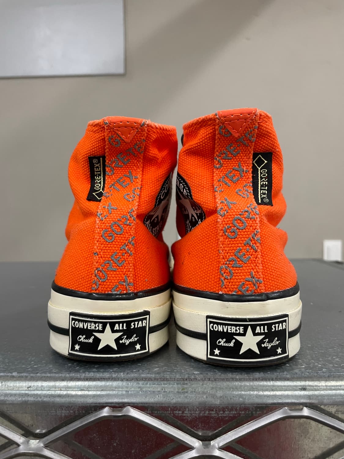 컨버스 고어텍스 척 70 하이 볼드 만다린 245 상품이미지3