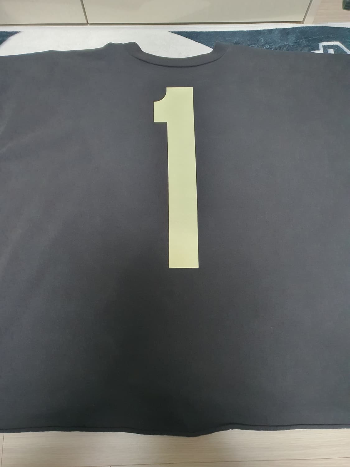 Yeezy 1 box logo 티셔츠 상품이미지4