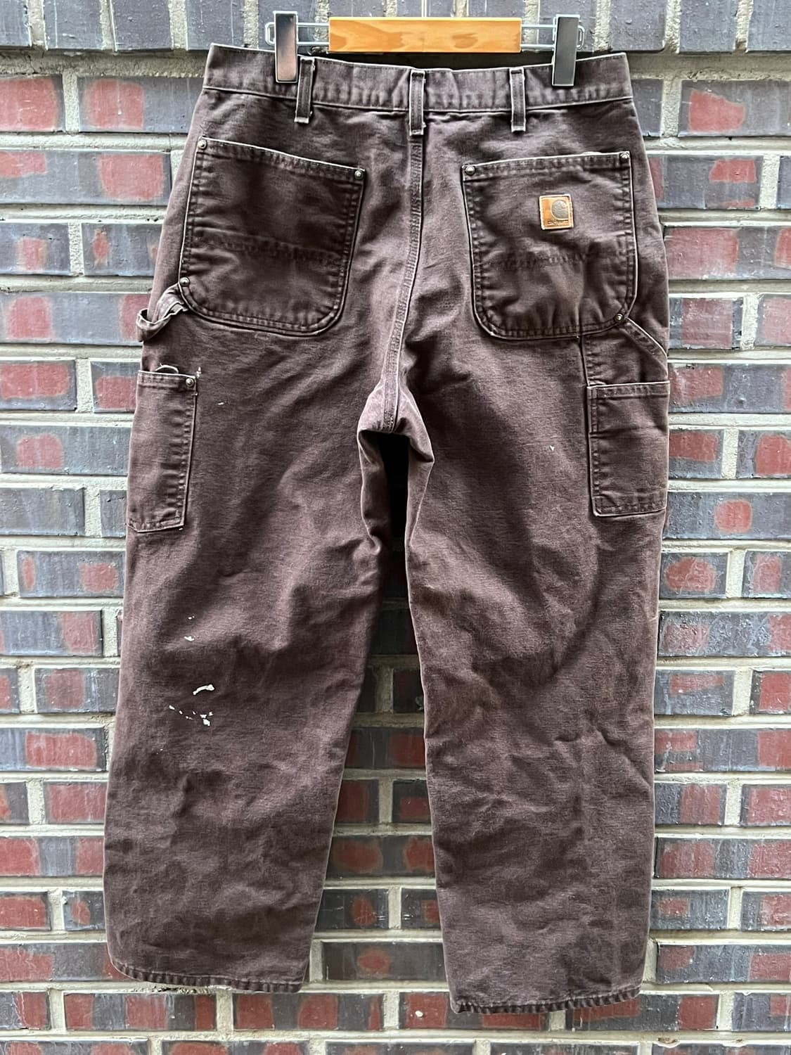 00's [33x30] 칼하트 B136 DKB 더블니 워크팬츠 다크브라운 상품이미지8