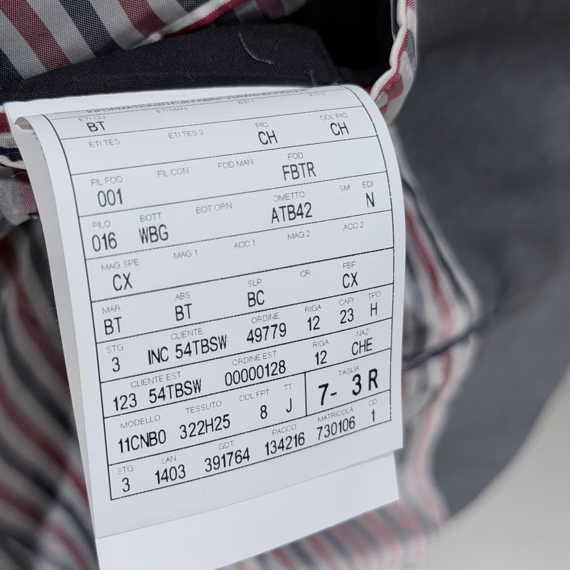 (A+/3,2) / 톰브라운 사선완장 수트 정장 셋업 미드그레이 상품이미지5