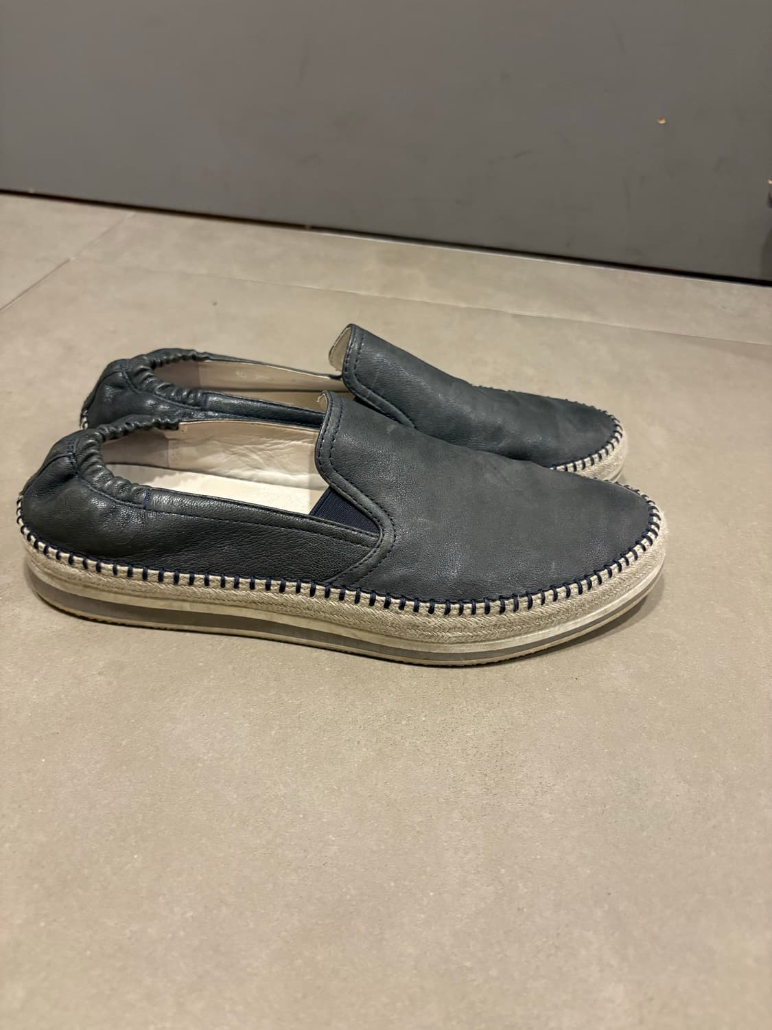 프라다 에스파드류 상품이미지2