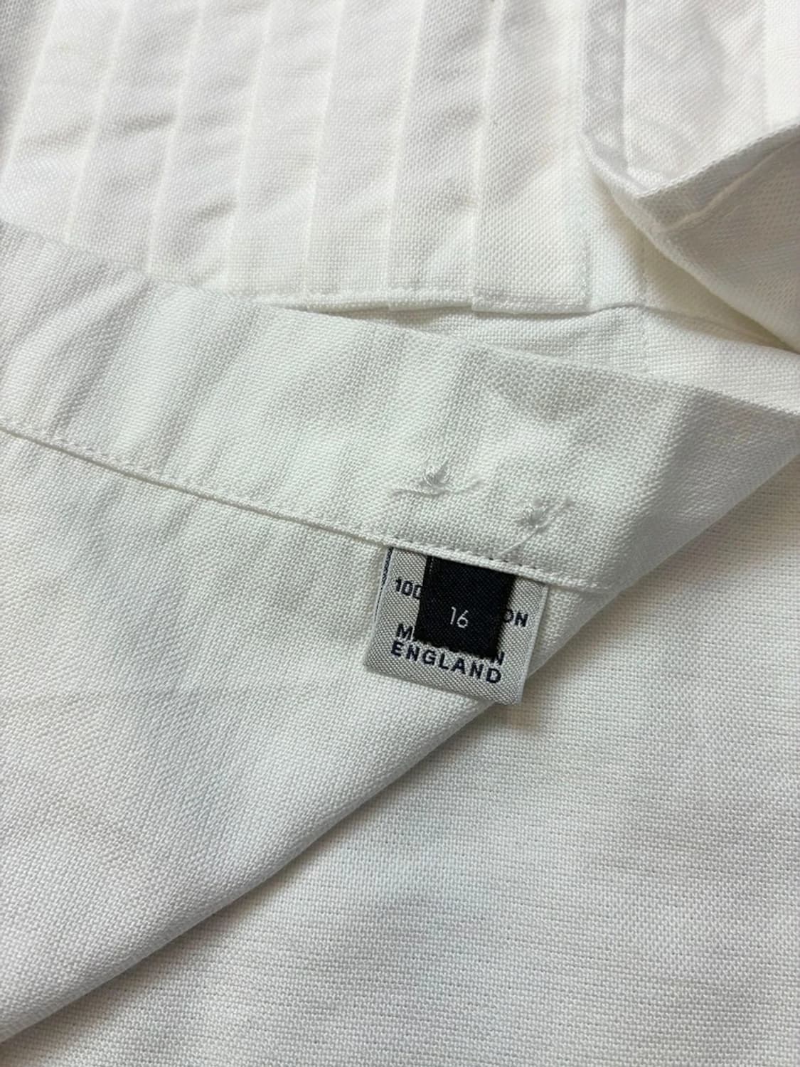 드레익스 코튼 플리츠 버튼다운 화이트 셔츠 PN5794 상품이미지7