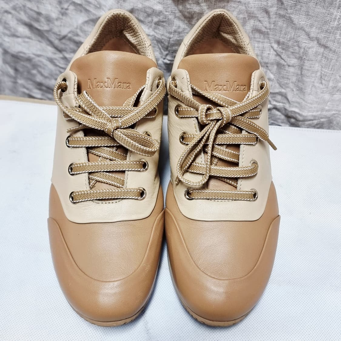 막스마라 천연가죽 스니커즈 (245mm) 상태최상 상품이미지2