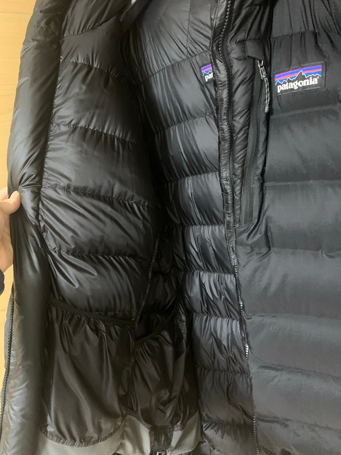 파타고니아 그레이드 7 패딩 L사이즈 판매합니다 상품이미지4