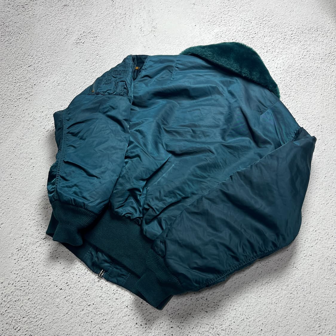 Alpha Industries B-15 Flight Jacket 상품이미지7