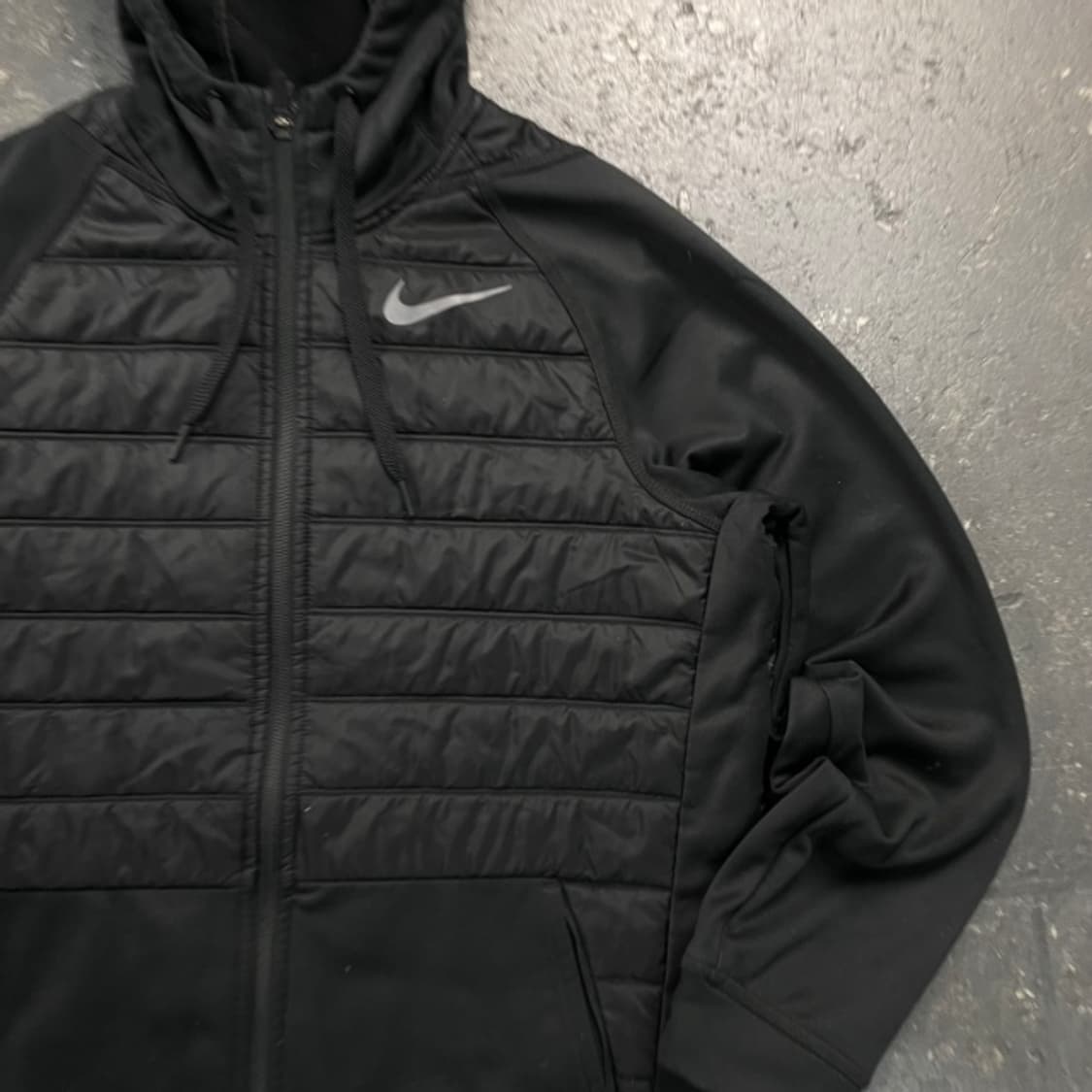105 나이키 에어로로프트 패딩  상품이미지2