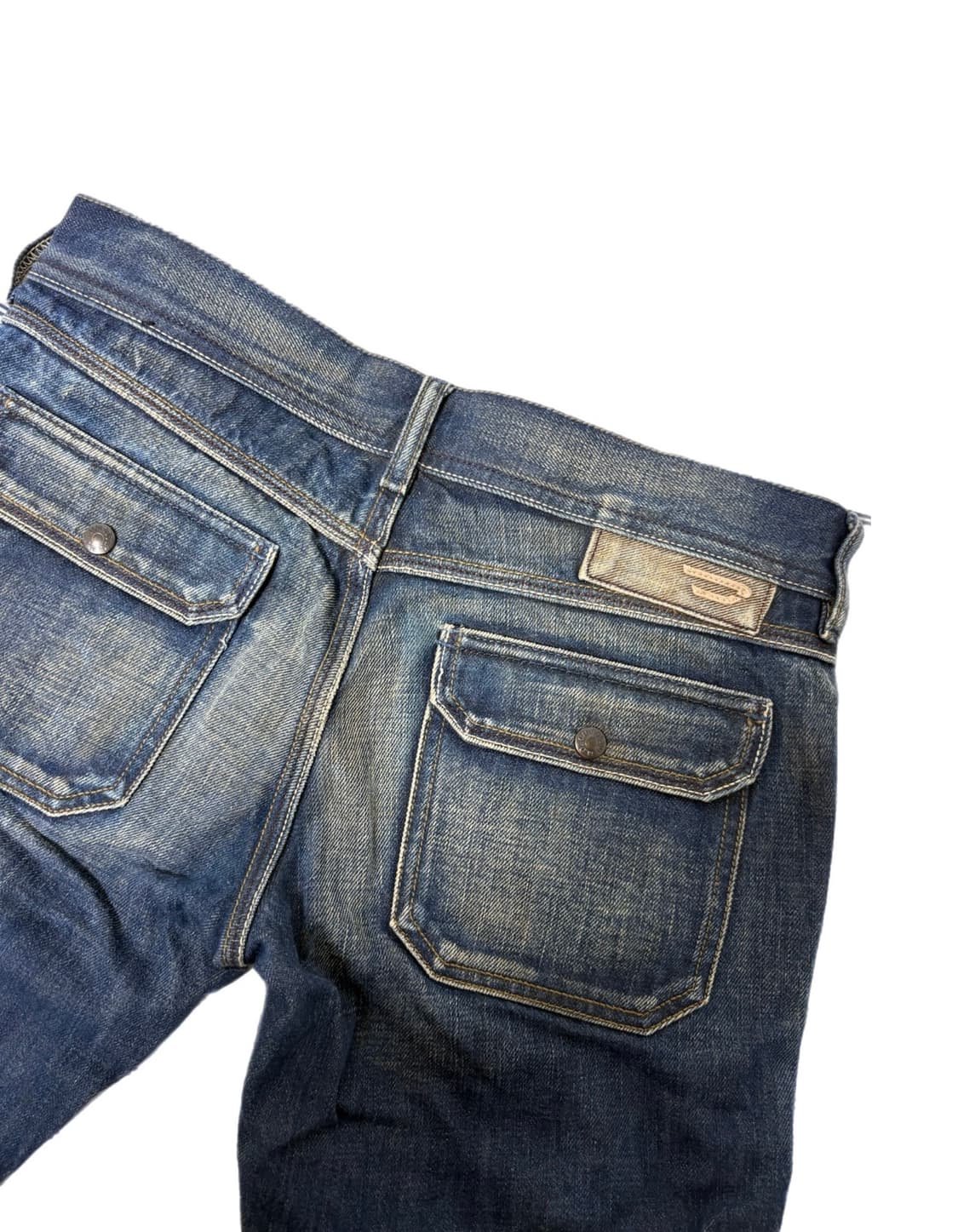 디젤 백로고 플레어핏 데님팬츠 상품이미지1