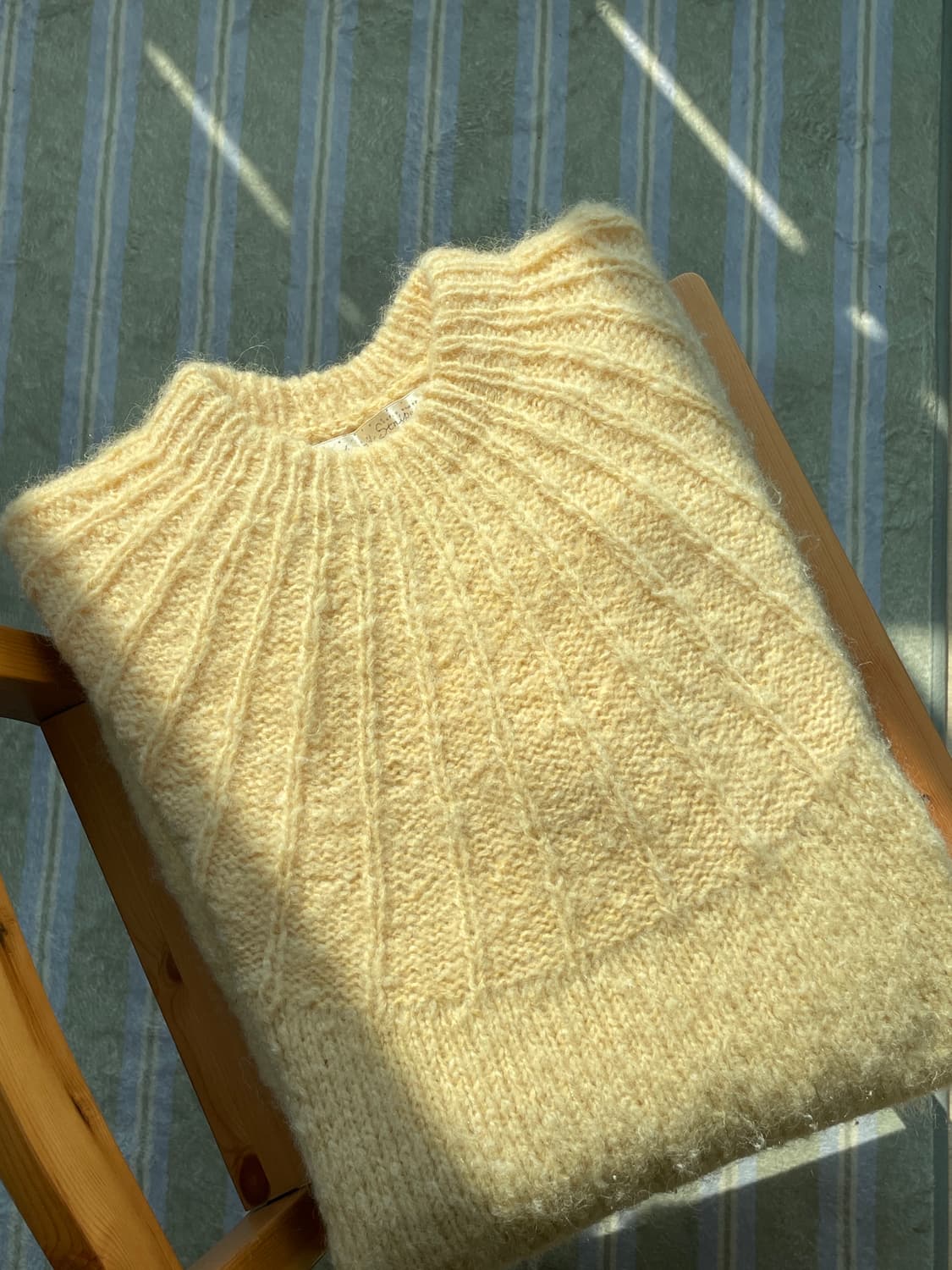 네팔산 핸드메이드 니트 원피스 울혼방 상품이미지6