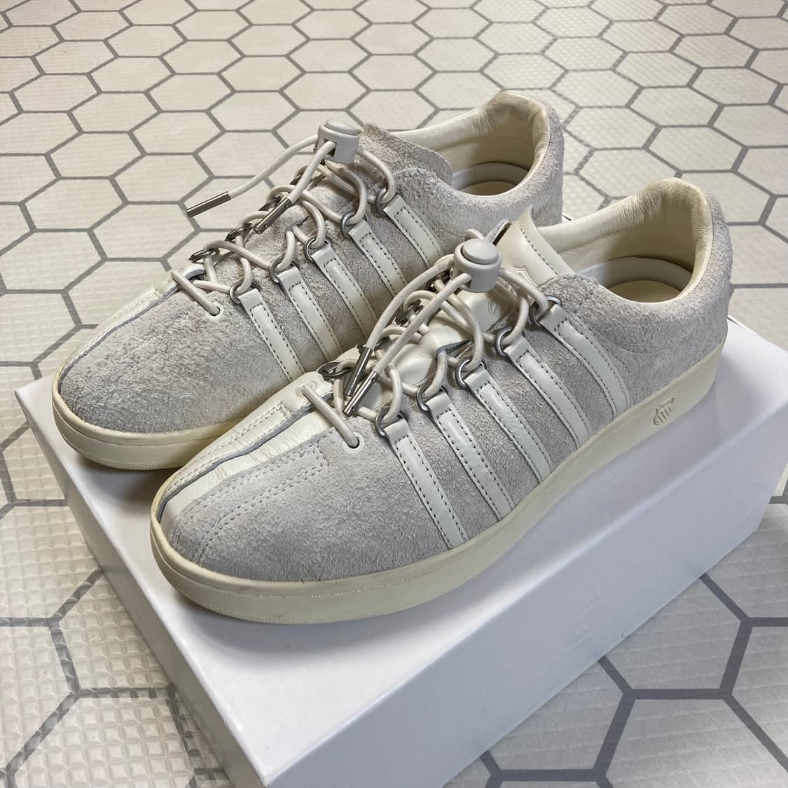 (270) 엔지니어드가먼츠 23SS x 케이스위스  클래식GT 화이트 상품이미지6