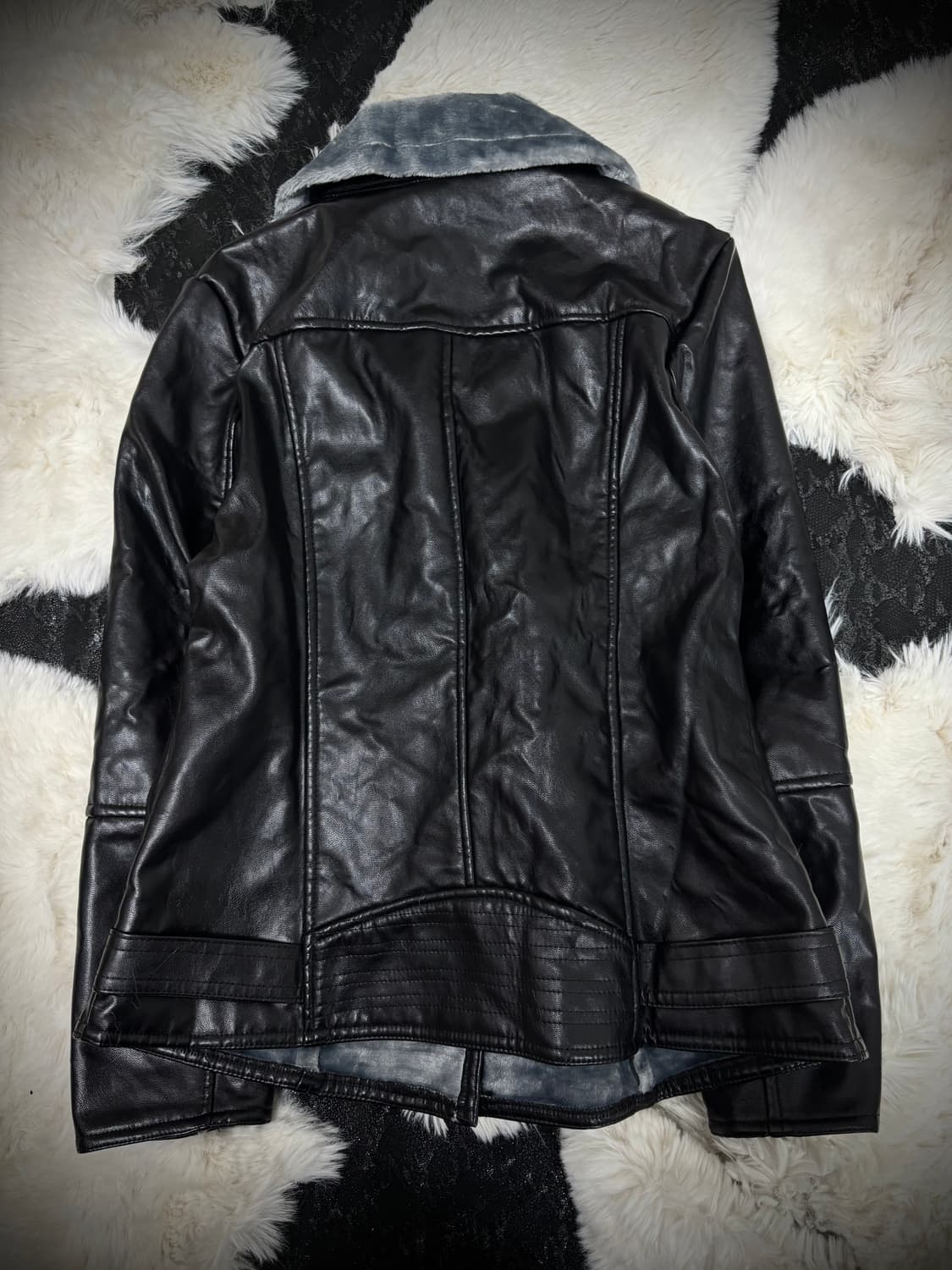 [00‘s]Dark Blue Fur Eyelet Detail Leathe 상품이미지10