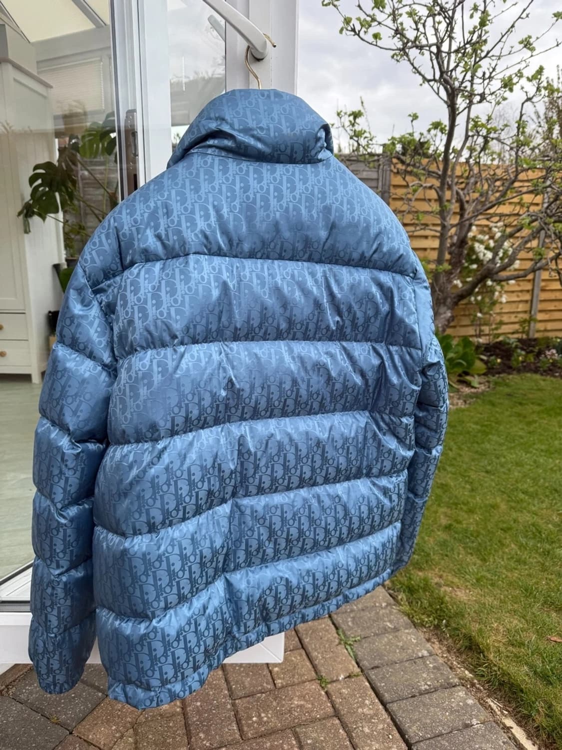 [정품] 디올 오블리크 라이트 블루 푸퍼 자켓 패딩 M 상품이미지3