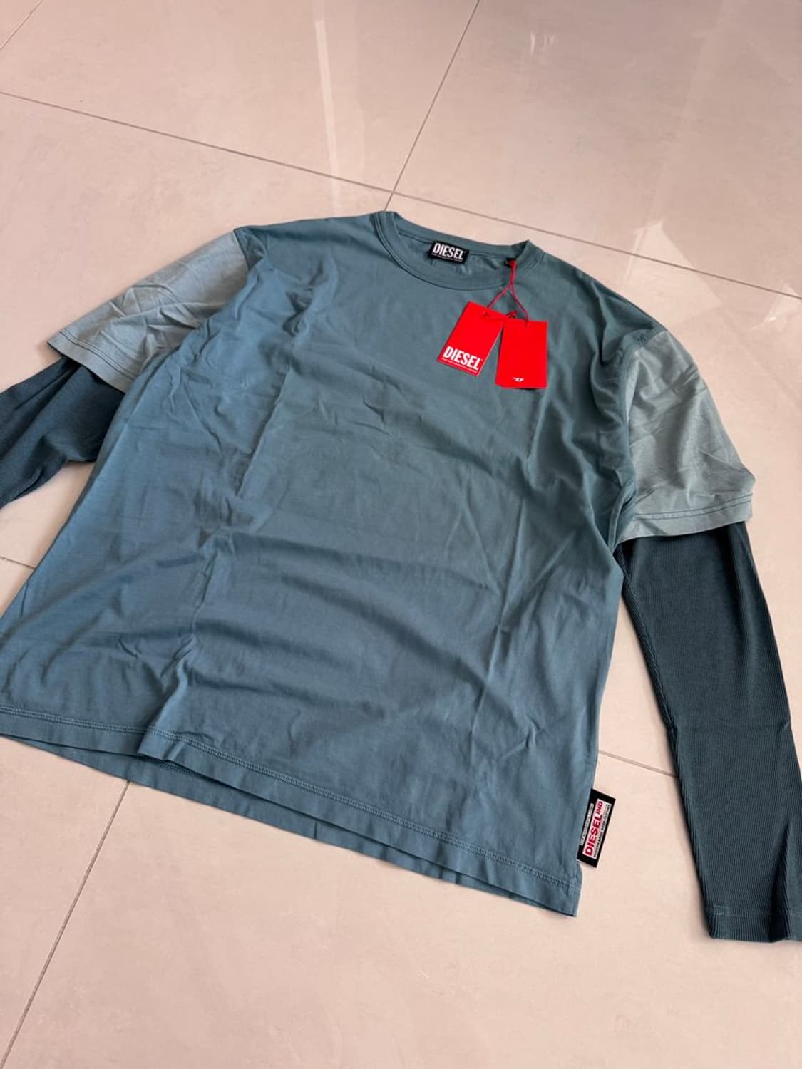 FAKE LAYERED Tee 가짜 레이어드 티셔츠 상품이미지1