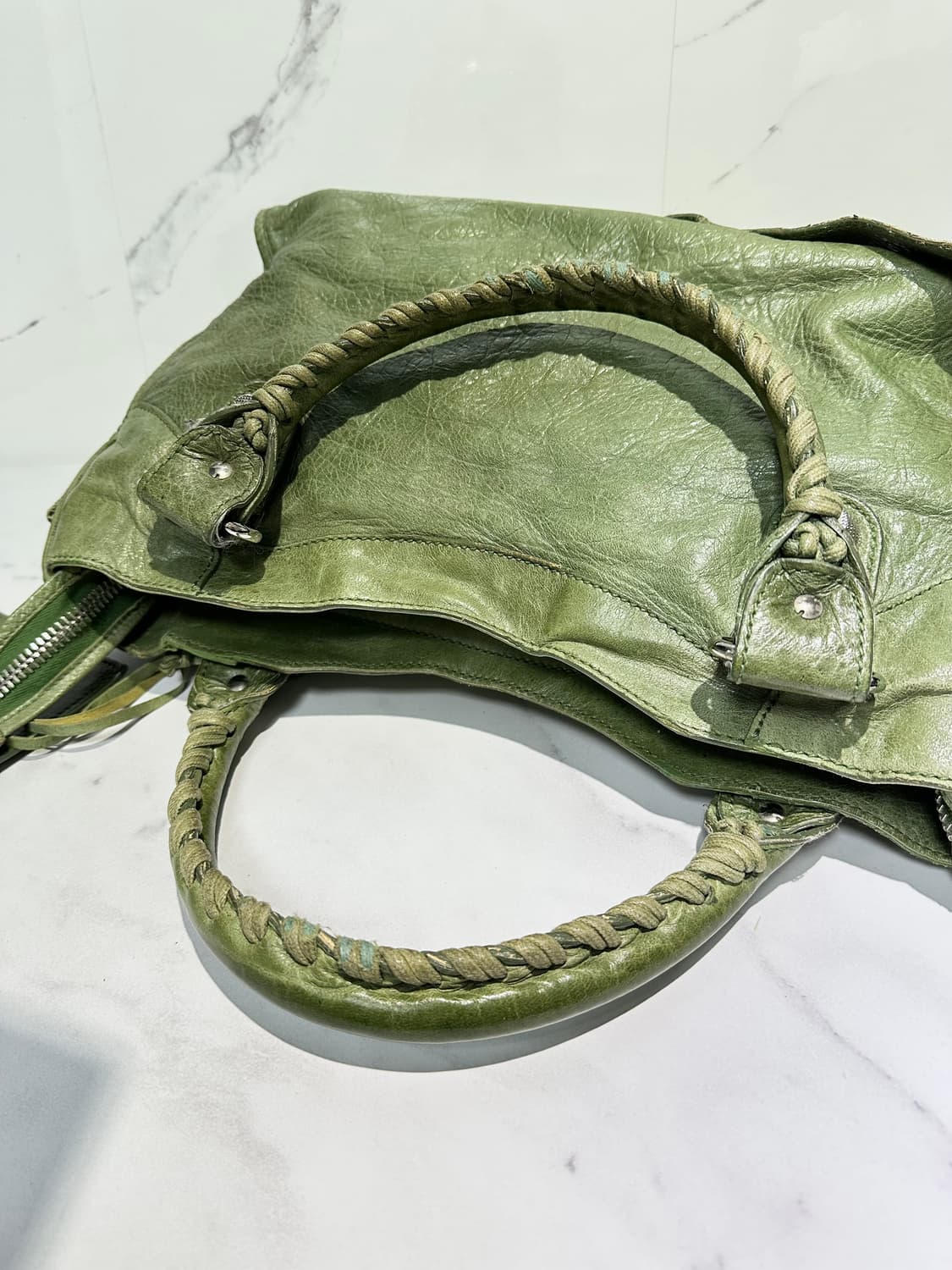 [A 정품] 발렌시아가 자이언트 시티 모터백 그린 상품이미지4