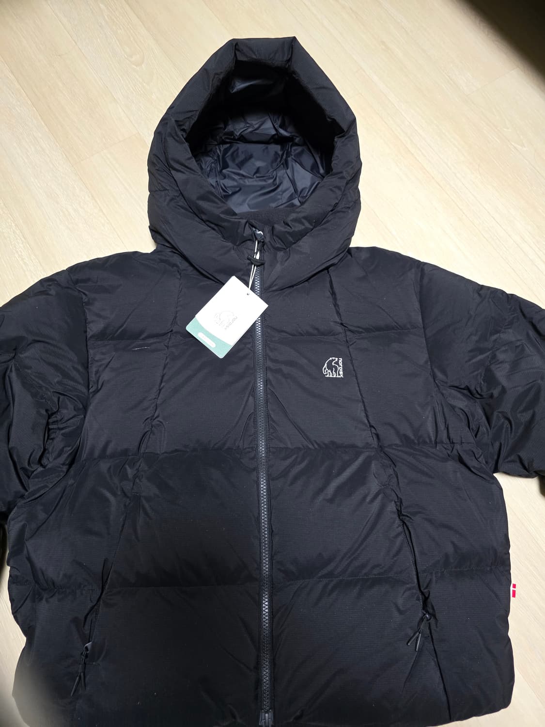 [미착용] 노르디스크 여성 레이사 크리스탈다운 캠핑 후디 점퍼 상품이미지1