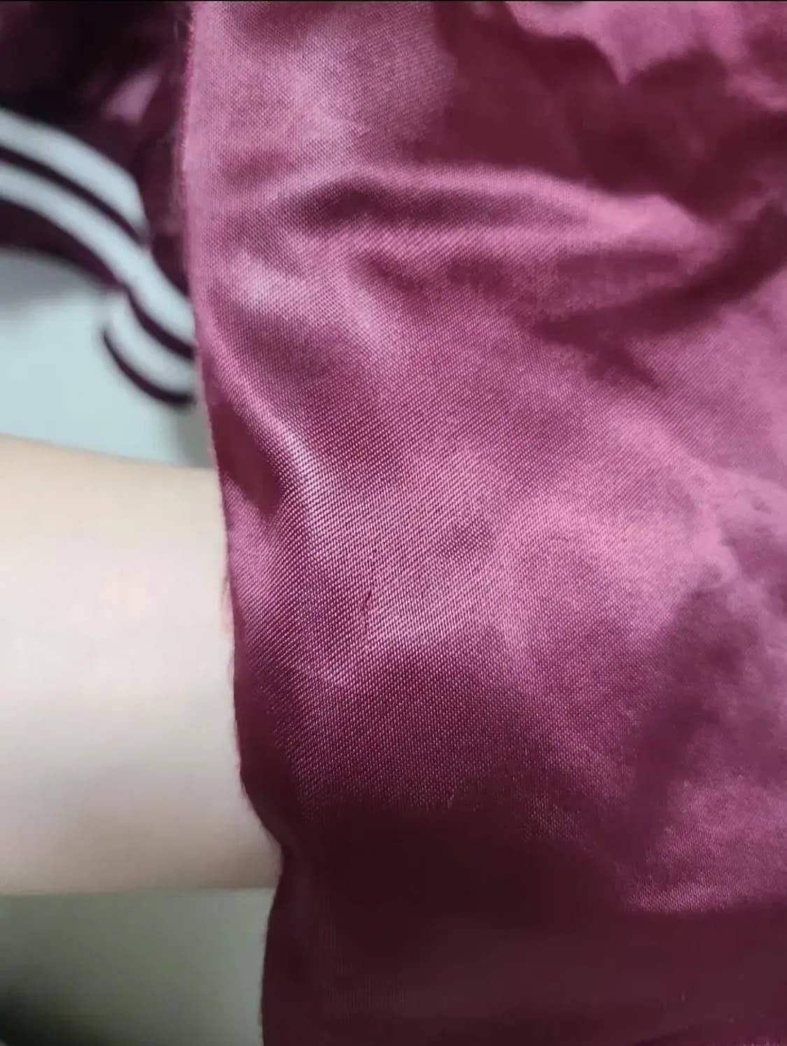 SWINGSTER 필라델피아 필리스 새틴 점퍼 버건디 상품이미지6