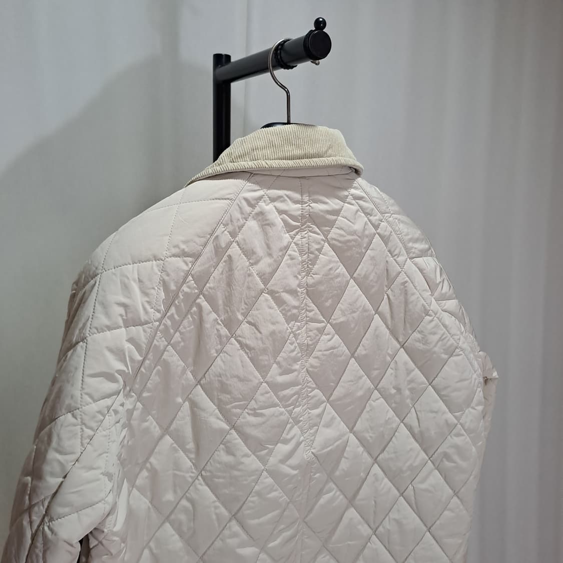 (택포) 스튜디오톰보이 23FW 코듀로이카라 퀼팅자켓 FREE B28 상품이미지7