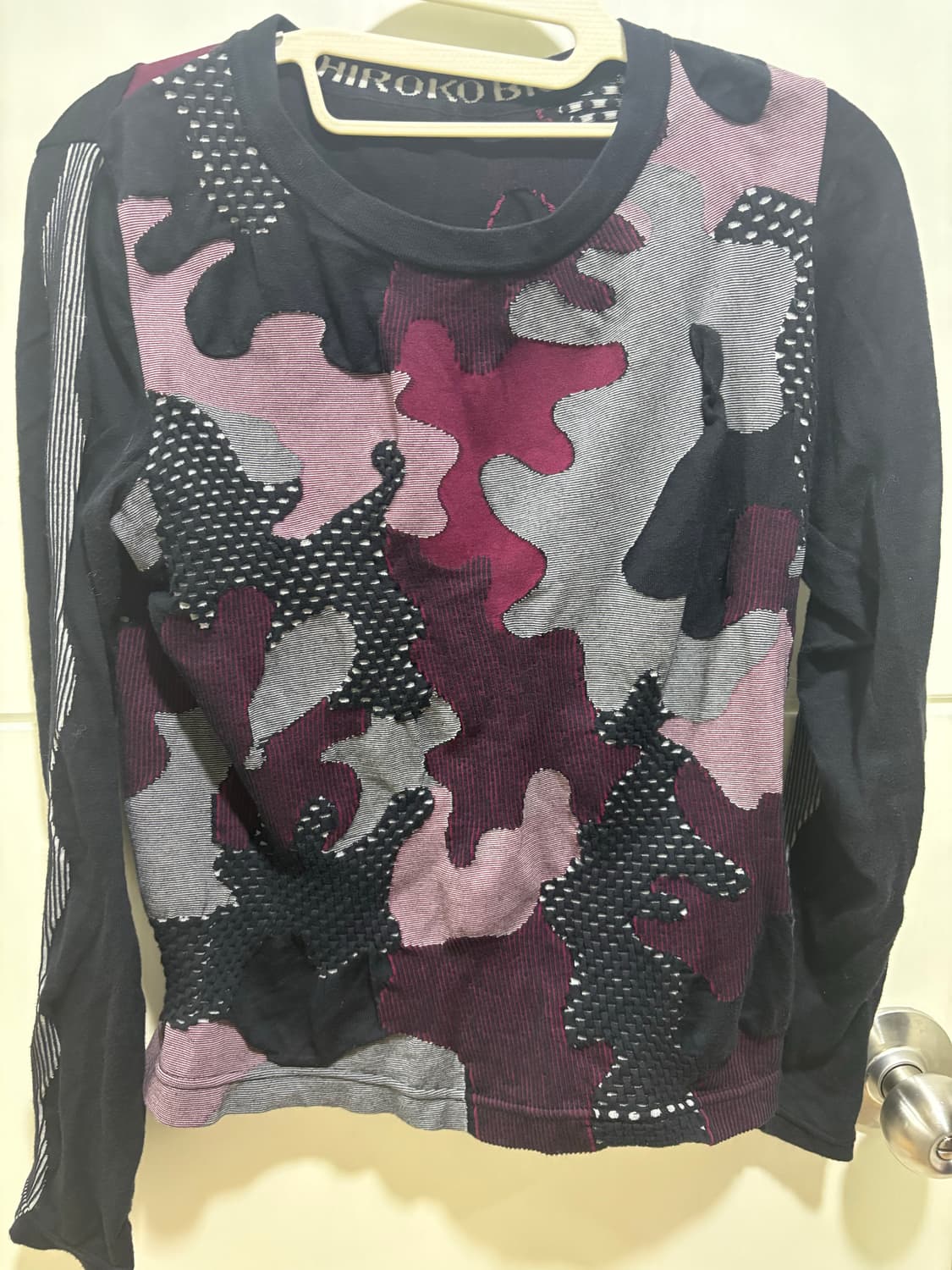 Hiroko bis 롱슬리브 패턴 티셔츠  상품이미지1