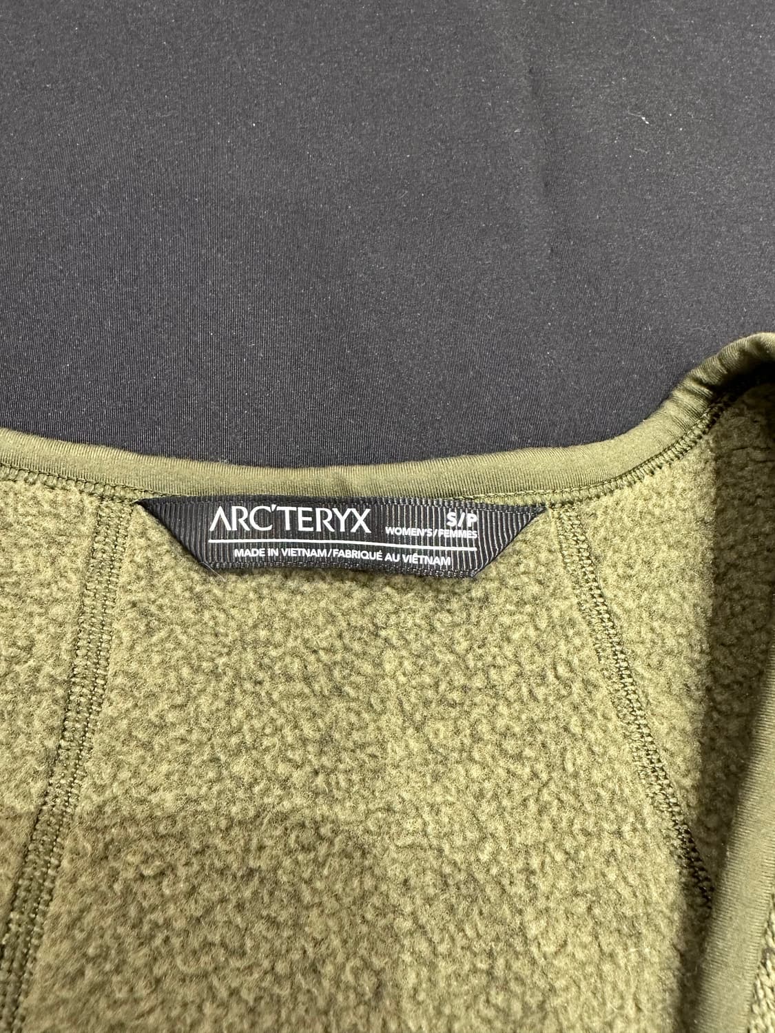 아크테릭스 엑스트라버트 가디건 여성 S (올리브/희귀모델) 상품이미지3